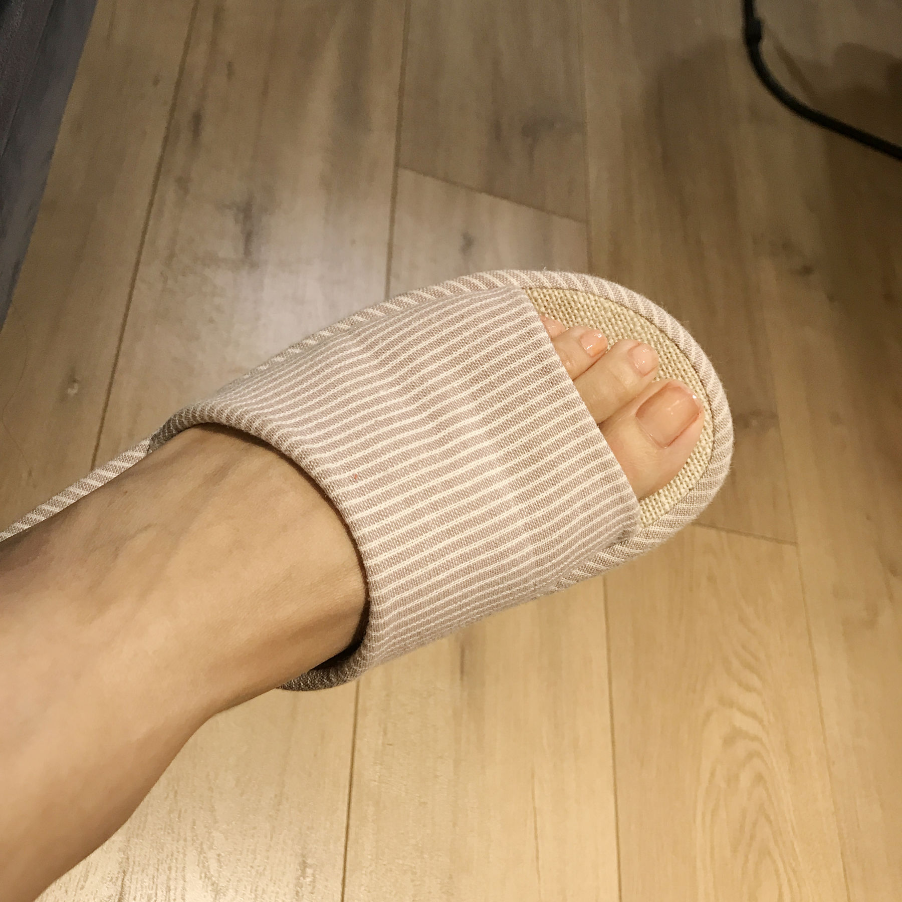 安乔乔儿(Nia乔乔) No.001 牛奶洗脚 [102P]