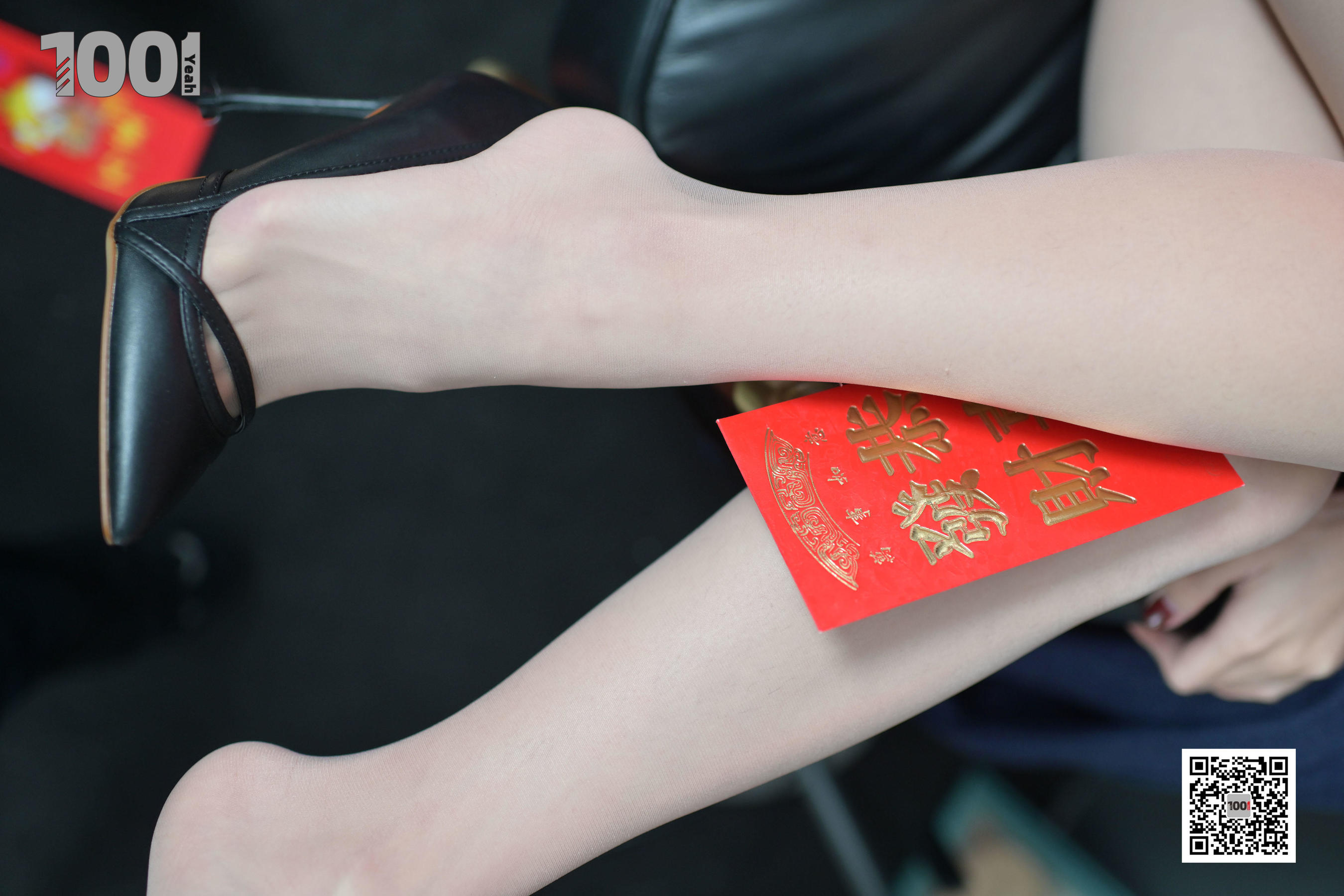 [IESS一千零一夜] 模特：真真 《正月初一，拜大年。》_第1张