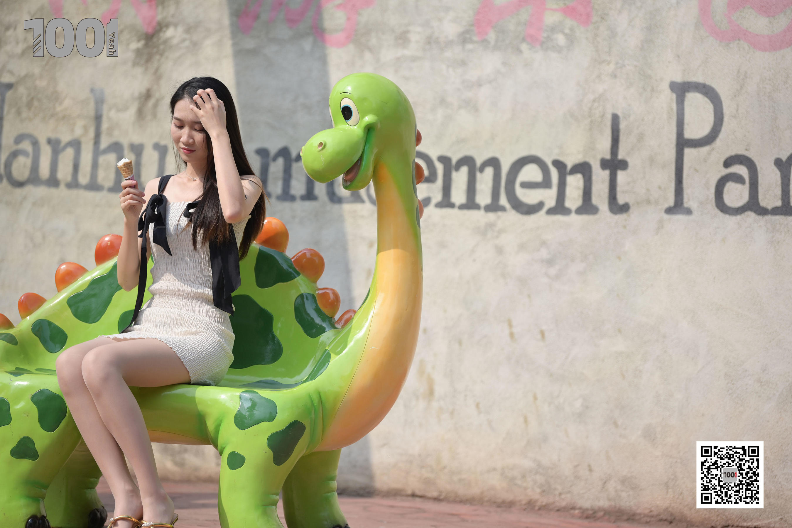 [一千零一夜IESS] 模特腿腿 《妈妈，那个姐姐有冰淇淋3》_第1张