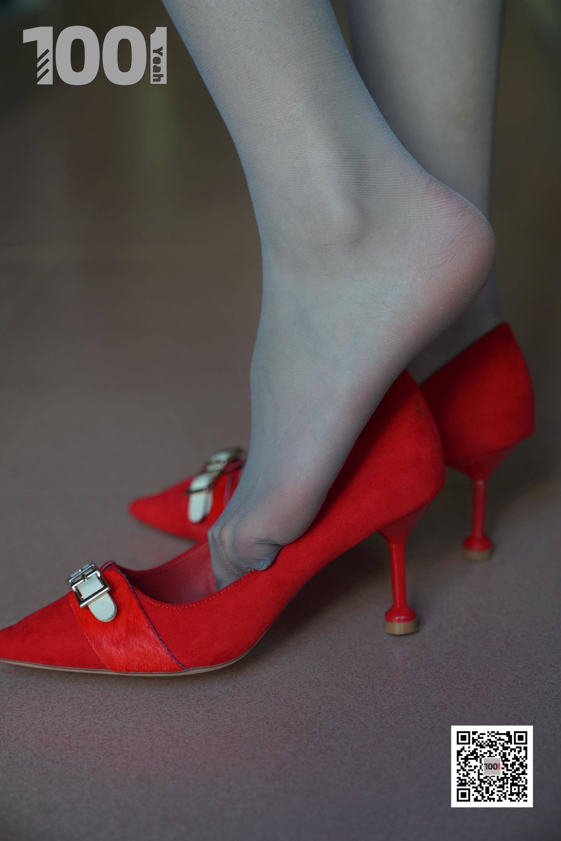 [一千零一夜IESS] 模特 草莓 《新来的实习老师2》_第5张