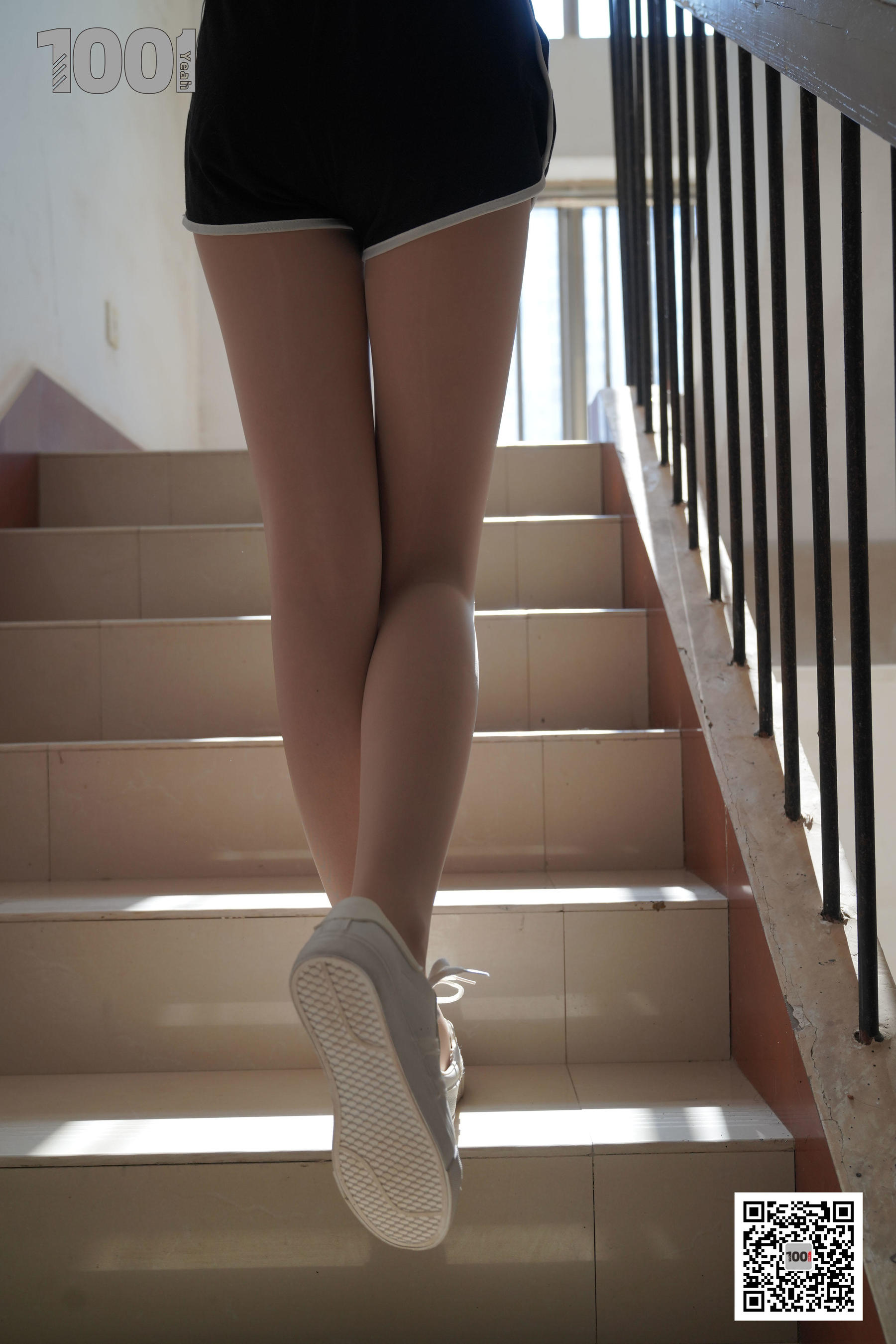 [IESS一千零一夜] 模特：西瓜《拥抱阳光1》_第2张