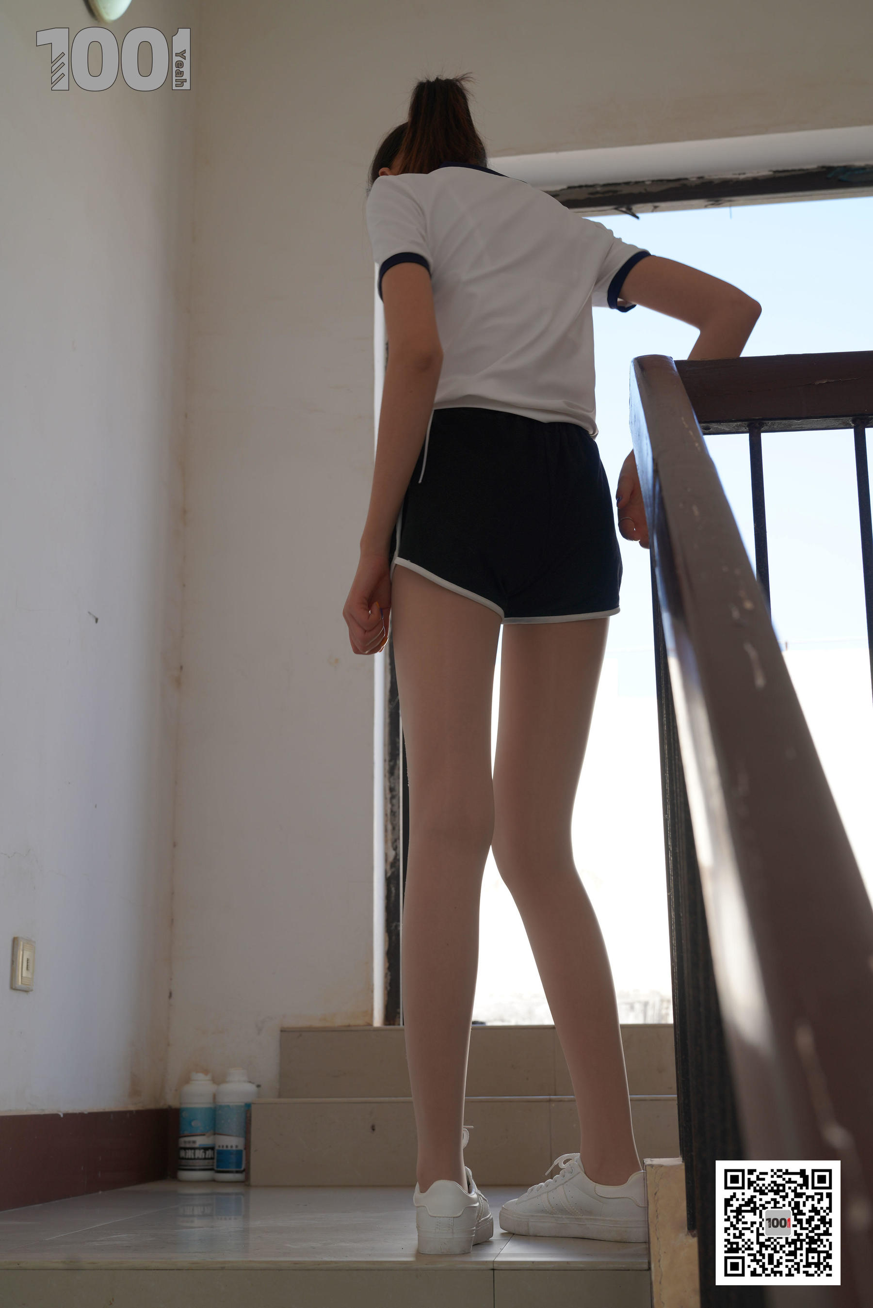 [IESS一千零一夜] 模特：西瓜《拥抱阳光4》_第2张