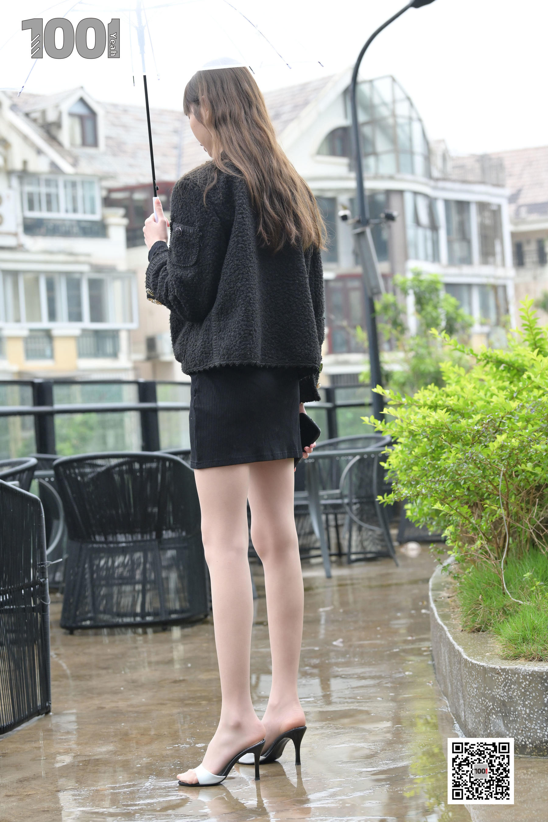 [一千零一夜] 161 草莓 《雨中漫步1》_第1张