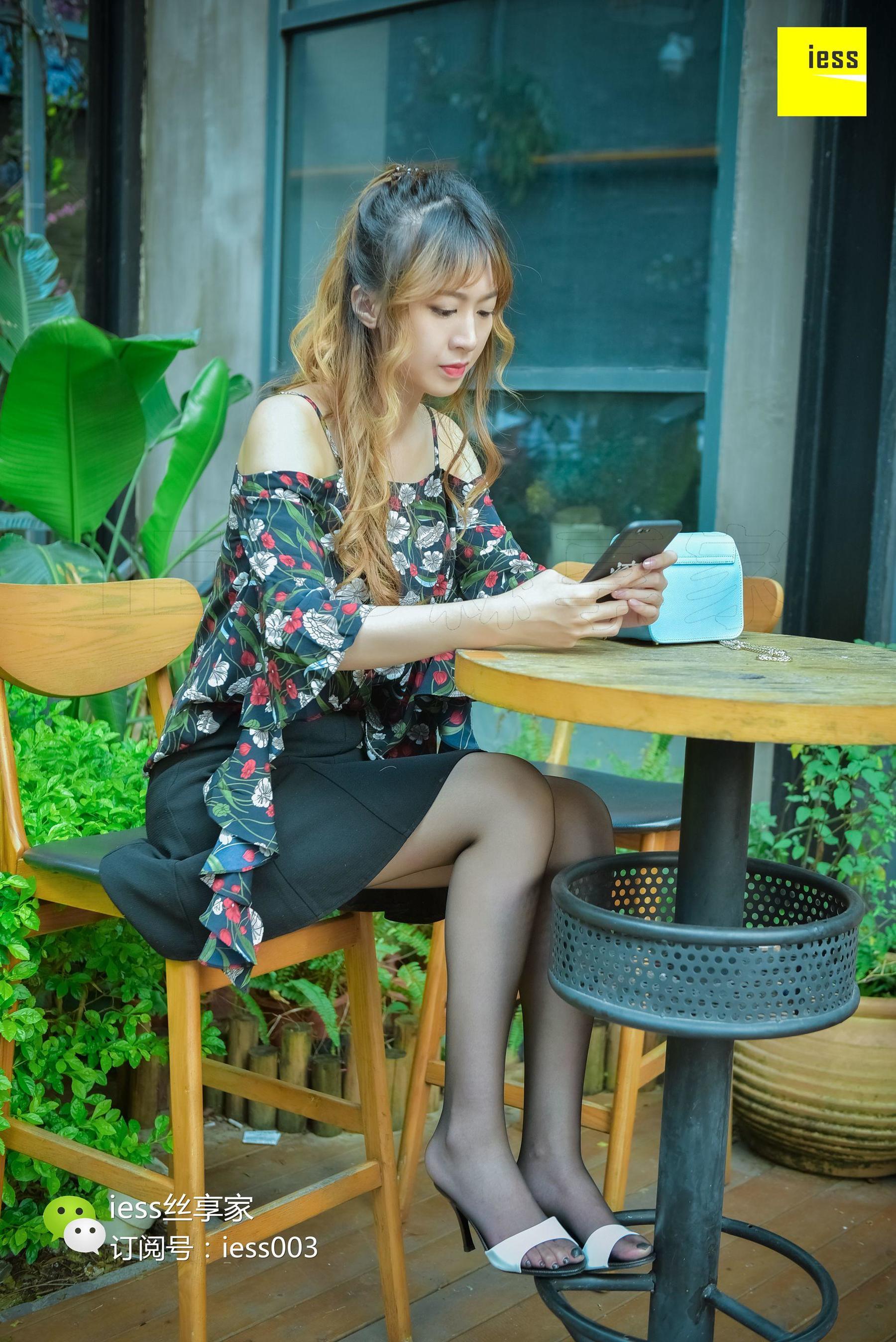 丝享家096 紫紫 《新晋175高挑黑丝女神》[IESS异思趣向]_第3张