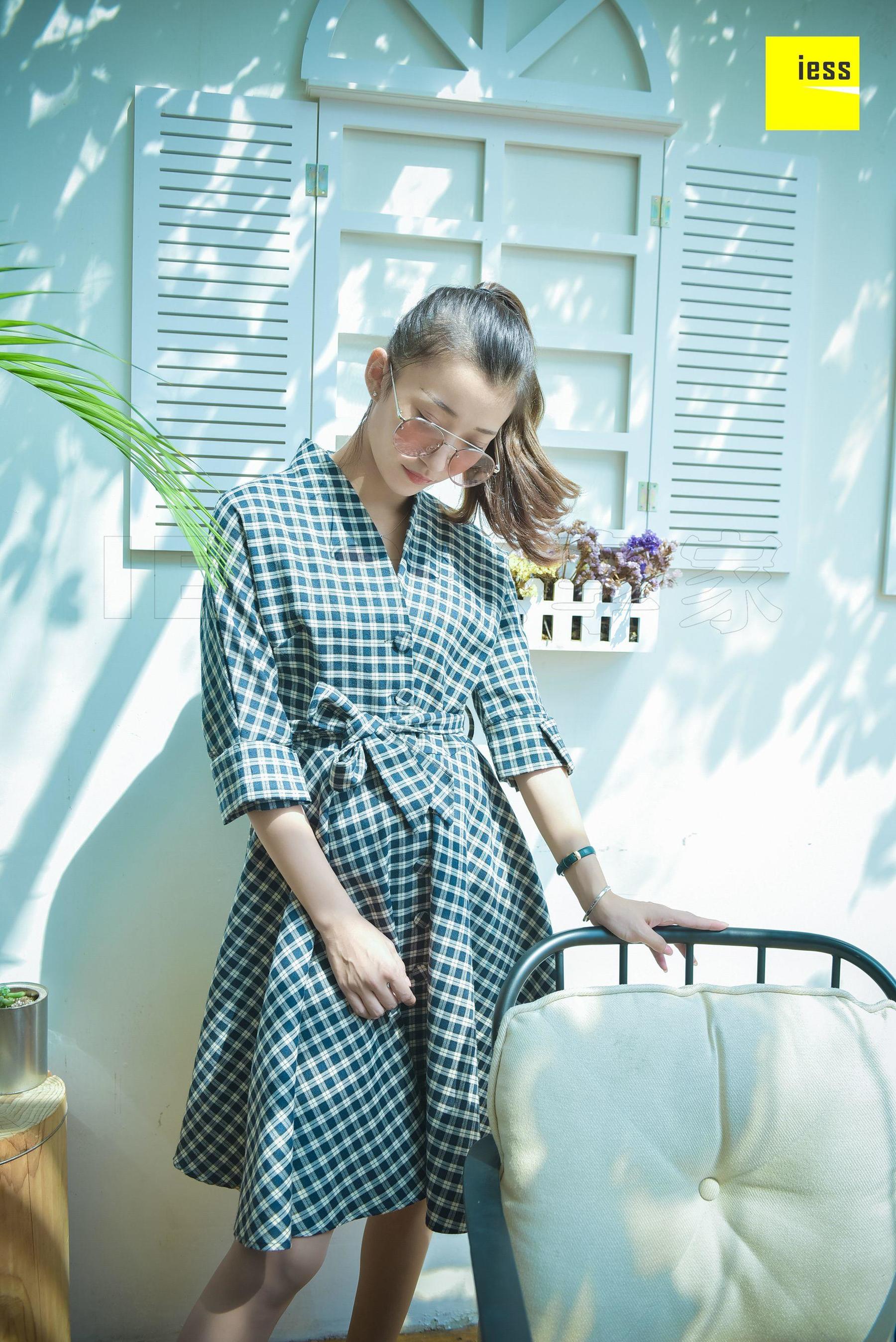 丝享家108 秋秋 《灰丝就是这么玩的》[IESS异思趣向]_第3张