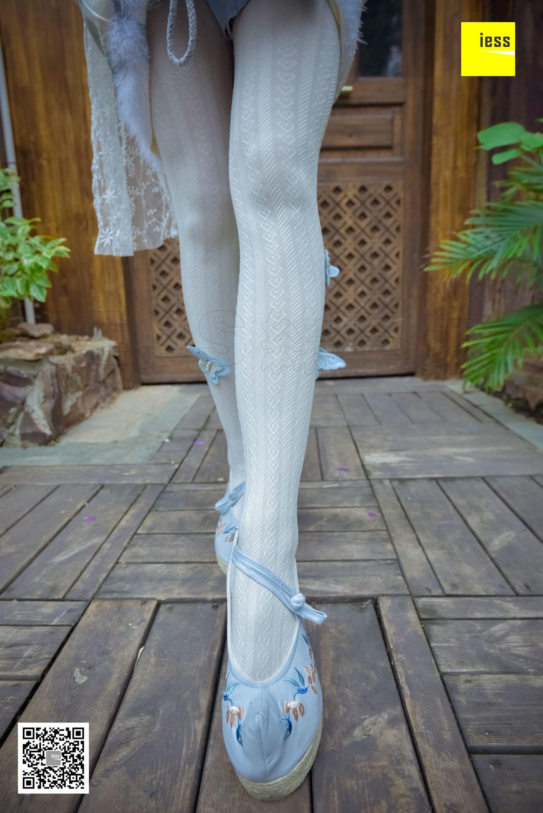 丝享家122 木木 《汉服绣花鞋白色袜》[IESS异思趣向]_第3张