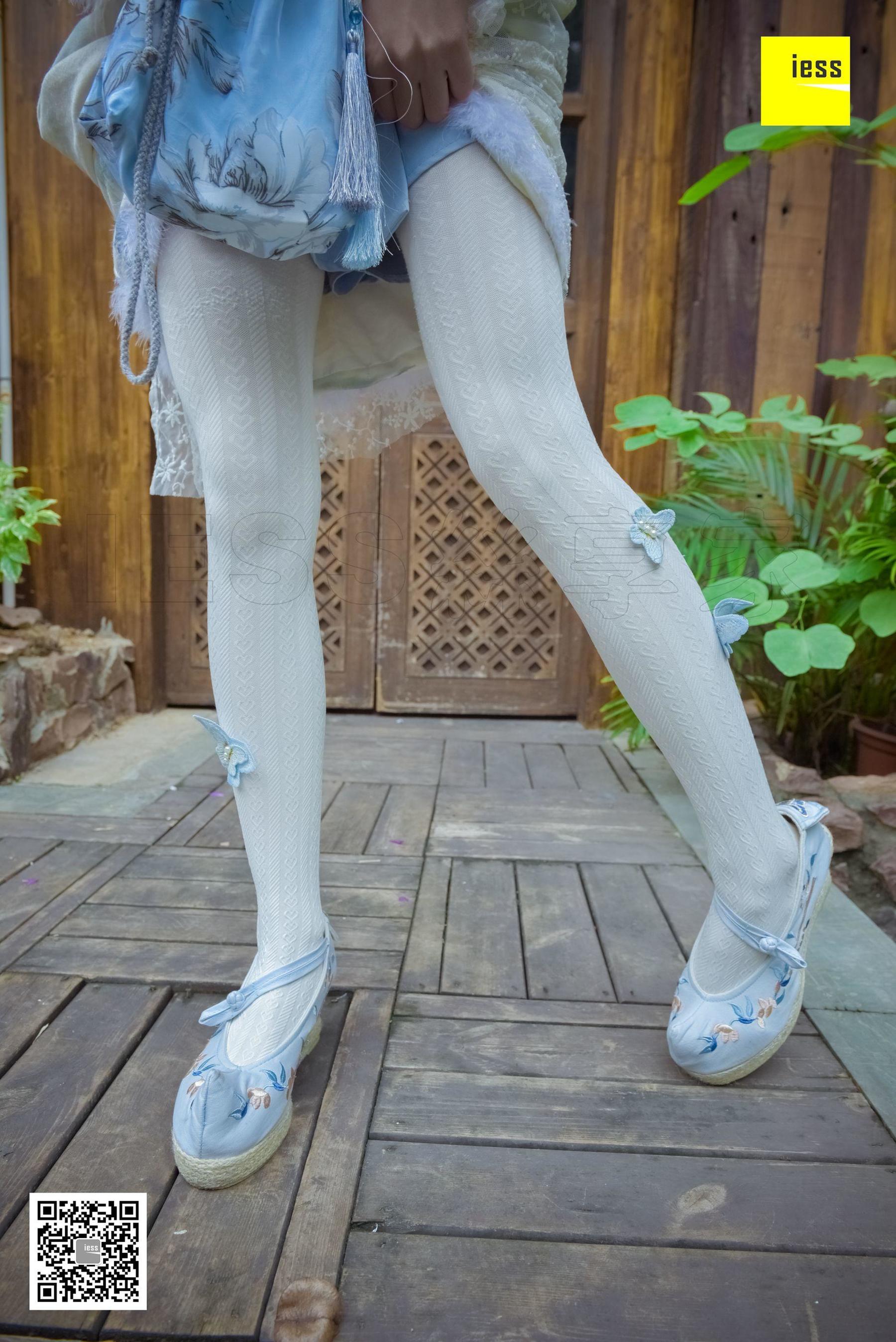 丝享家122 木木 《汉服绣花鞋白色袜》[IESS异思趣向]_第4张