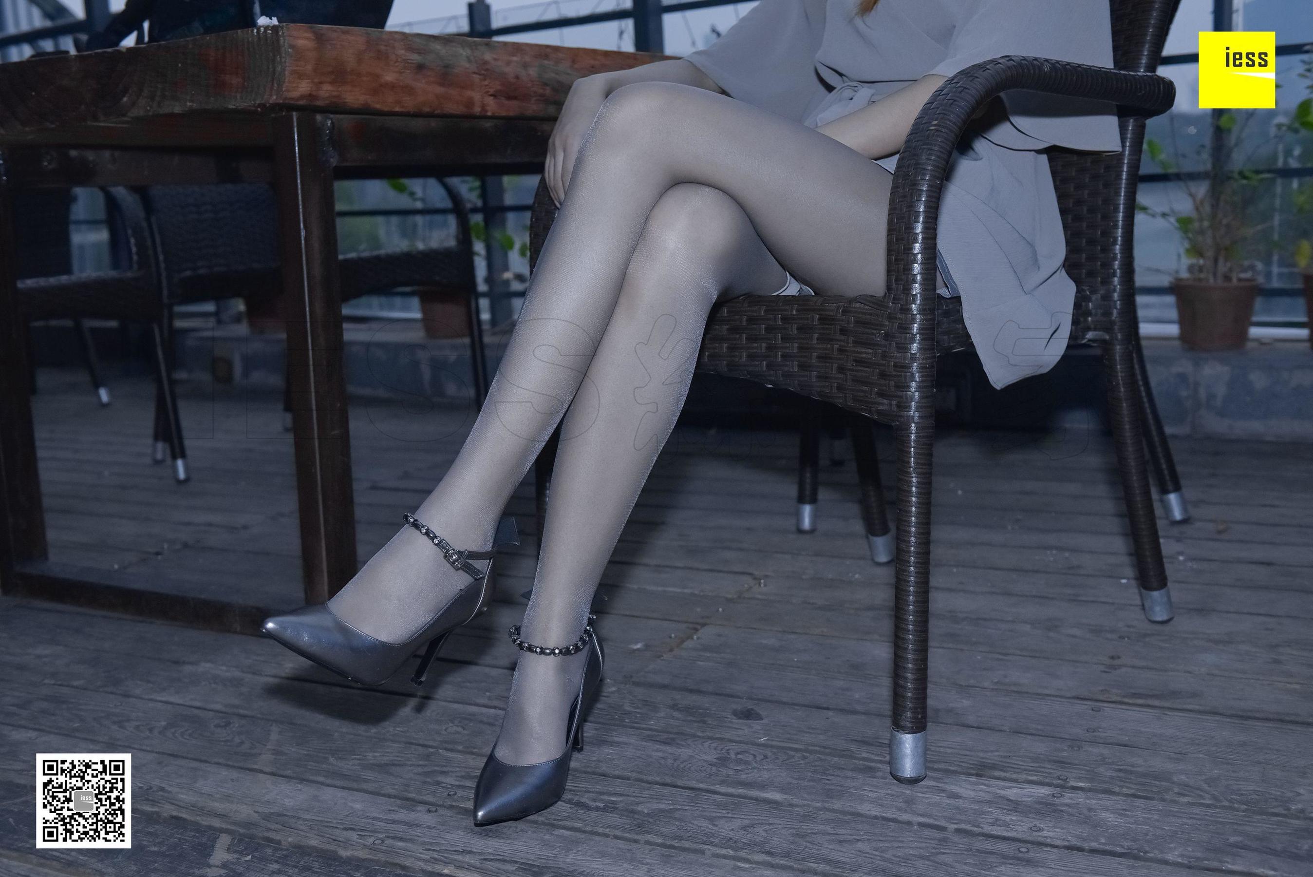 丝享家123 晶晶 《闪光灯下的灰丝》[IESS异思趣向]_第2张