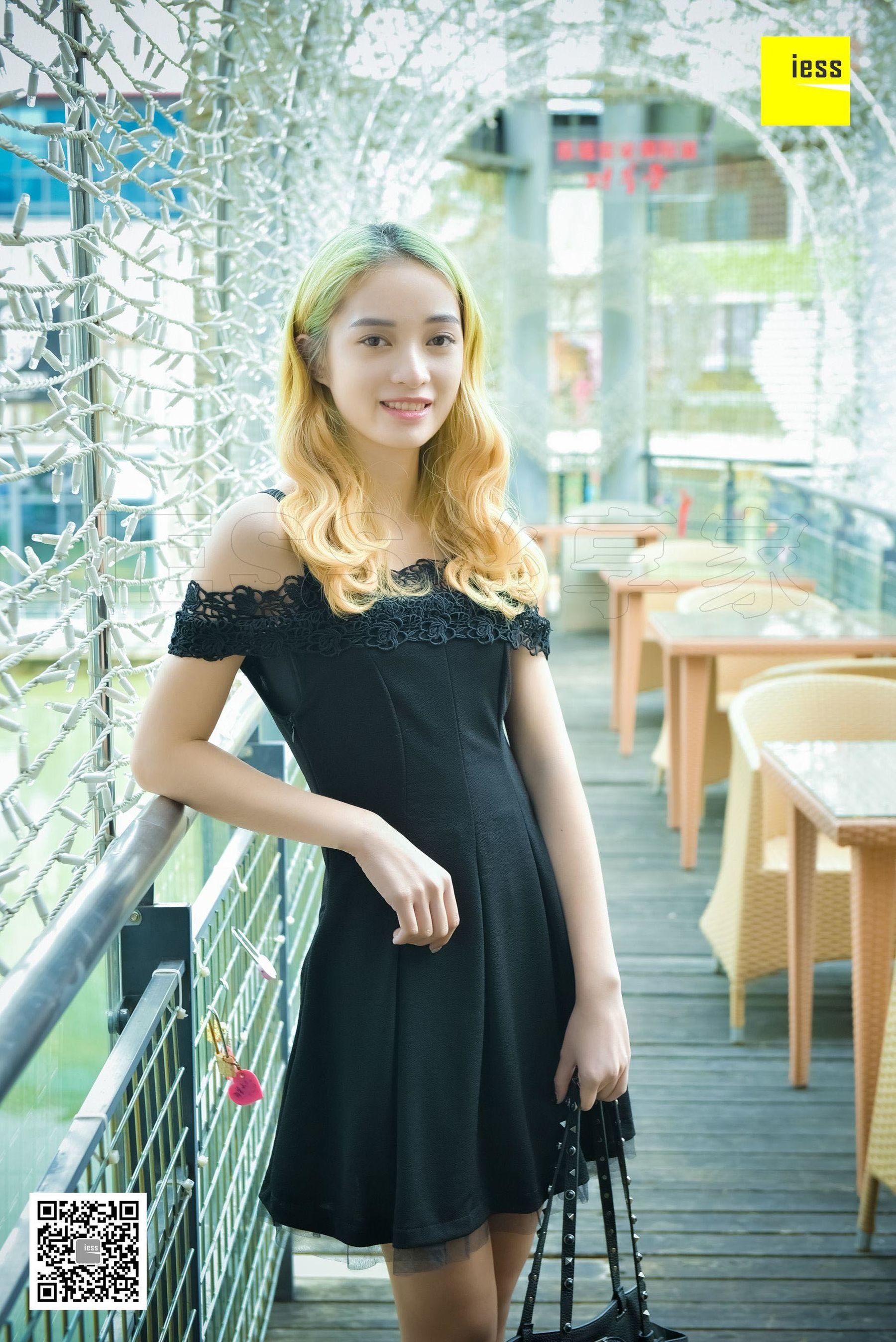 丝享家126 姗姗 《嘿 姑娘 是你的肉丝》[IESS异思趣向]_第1张