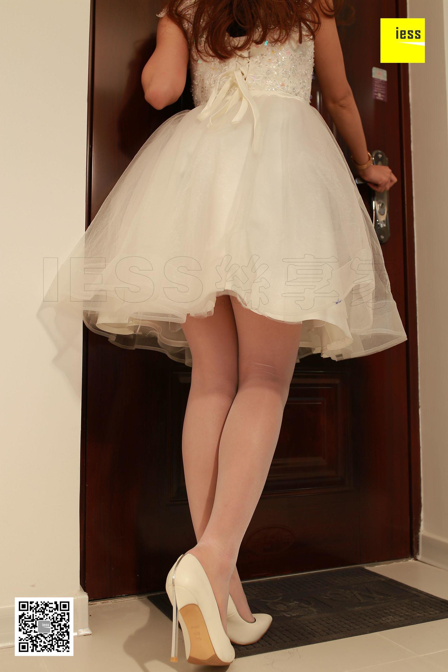 秋秋《新郎不是我》[异思趣向IESS] 丝享家【魔鬼周三】特刊06期_第2张