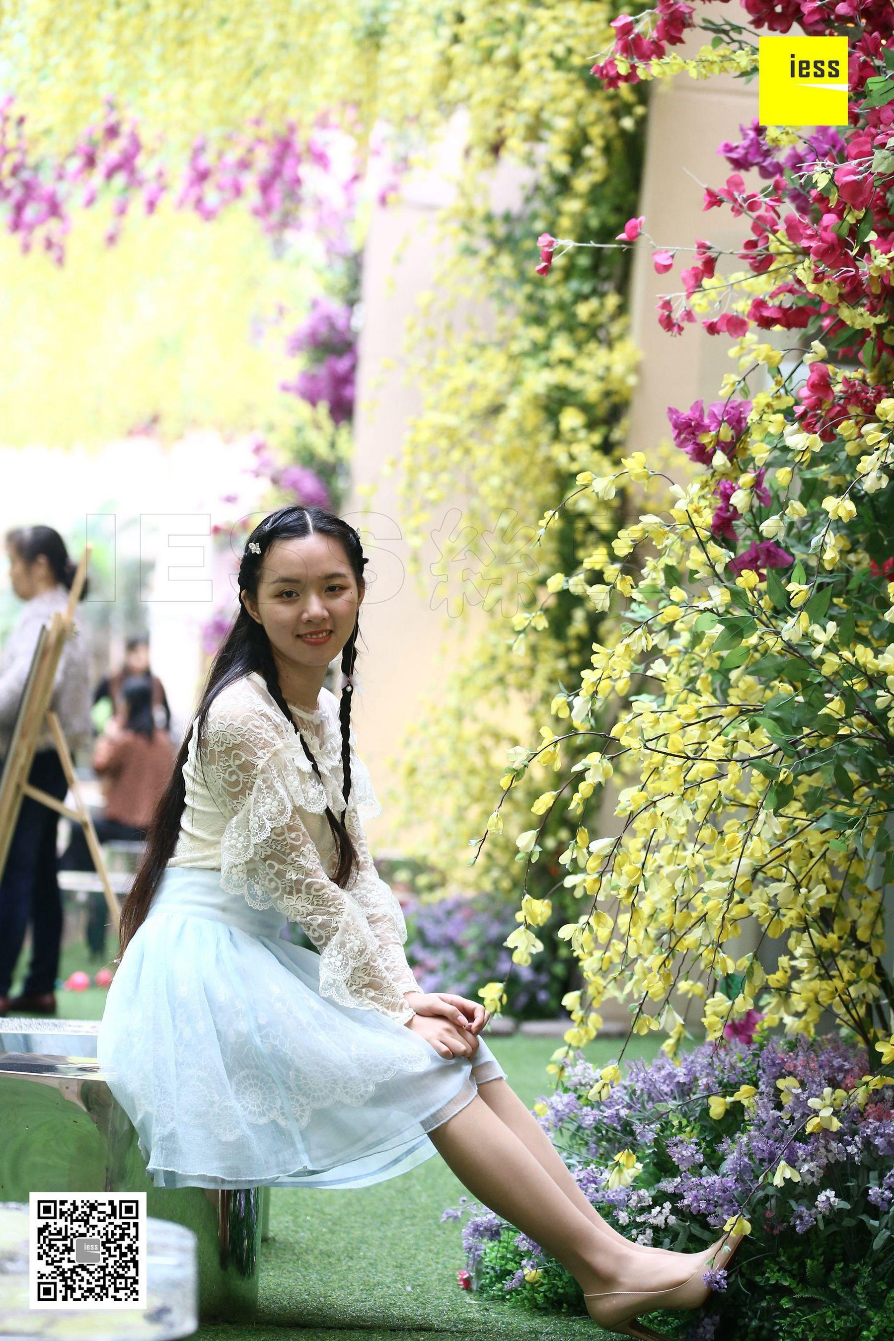 木木 《蕾丝花姑娘肉丝》 [异思趣向IESS] 丝享家233_第2张