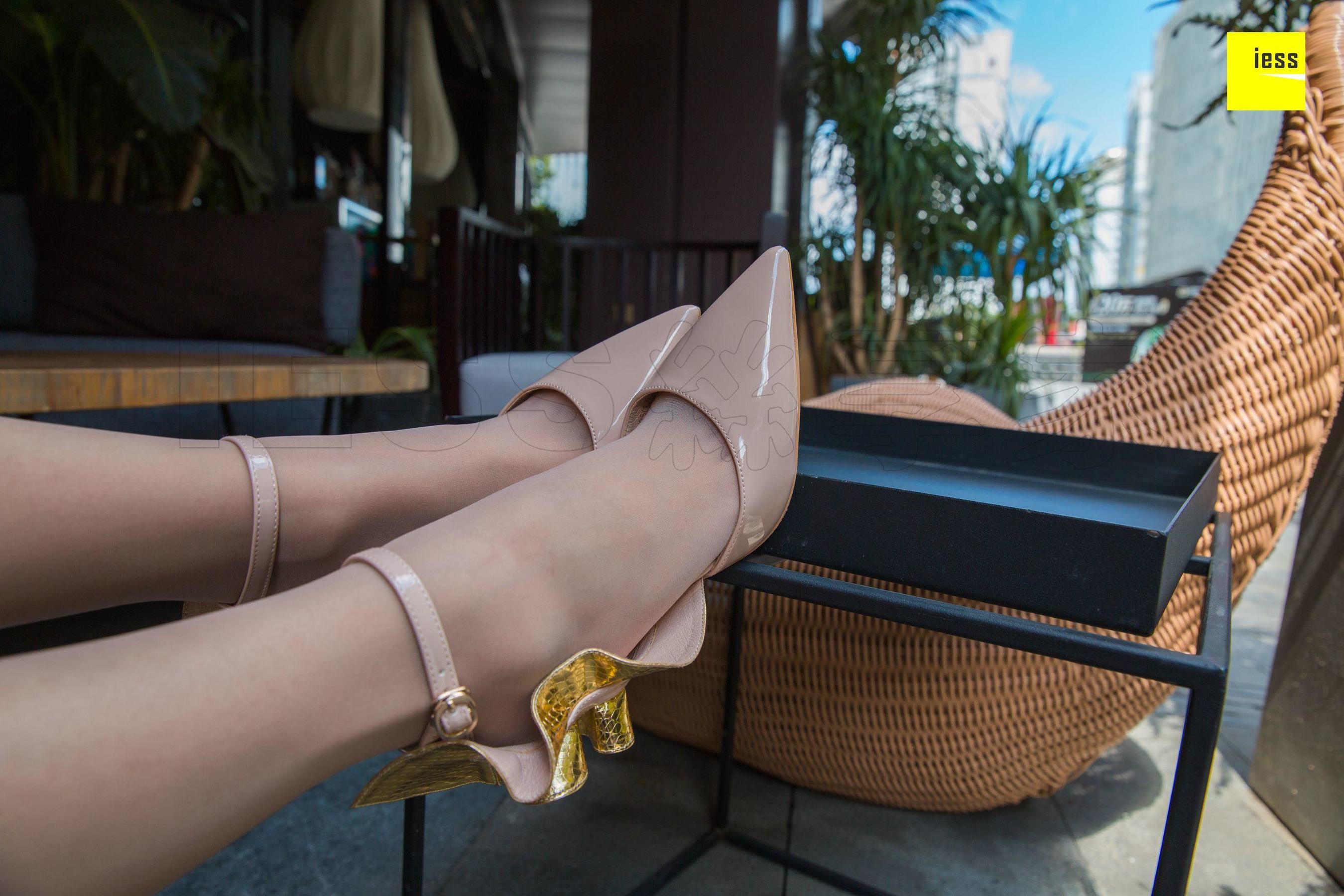 [异思趣向IESS] 丝享家265 婉萍 《婉萍小仙女肉丝》_第2张