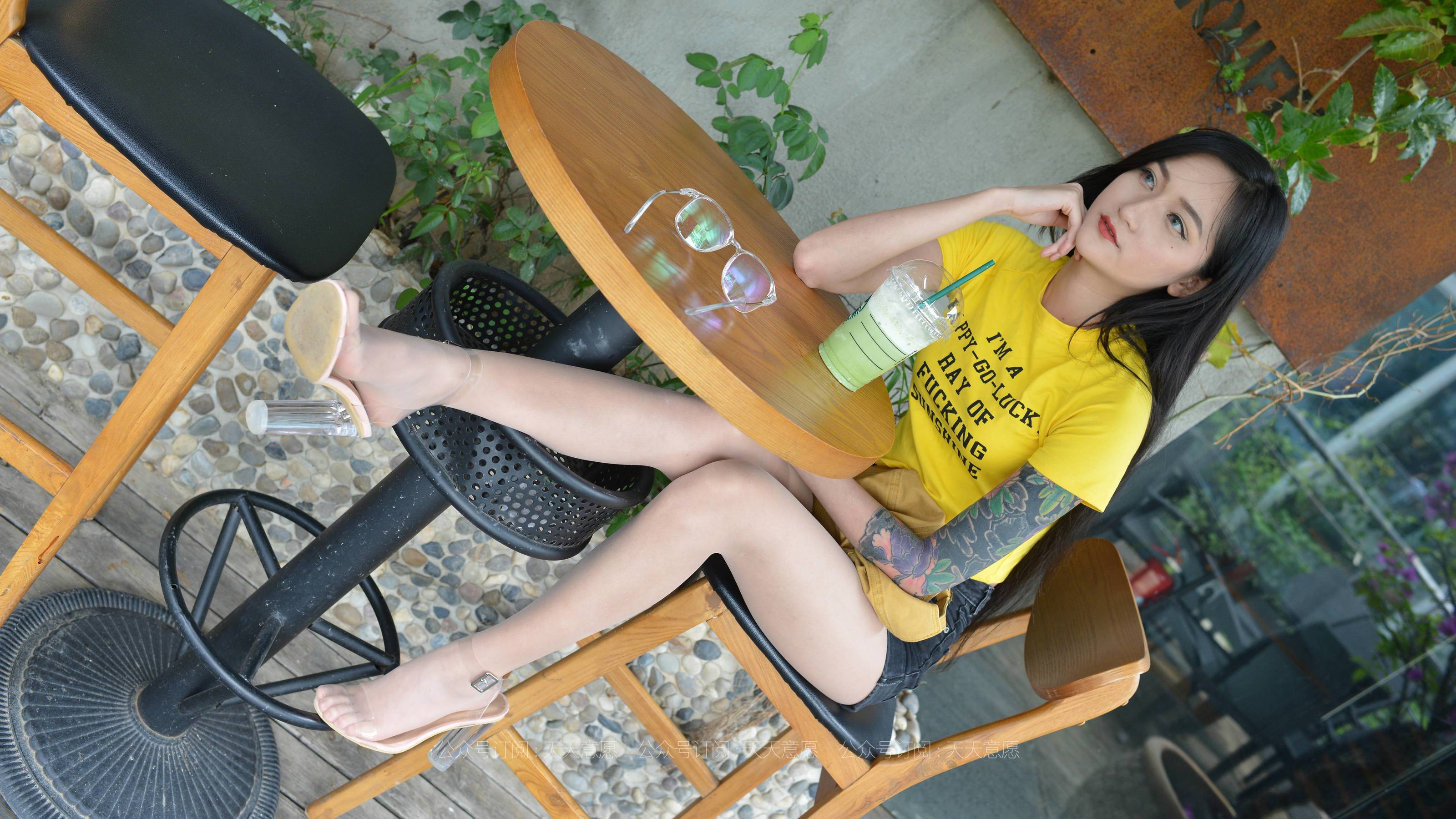 [IESS异思趣向] 丝享家 784：潇潇《长腿花辣妹》_第1张