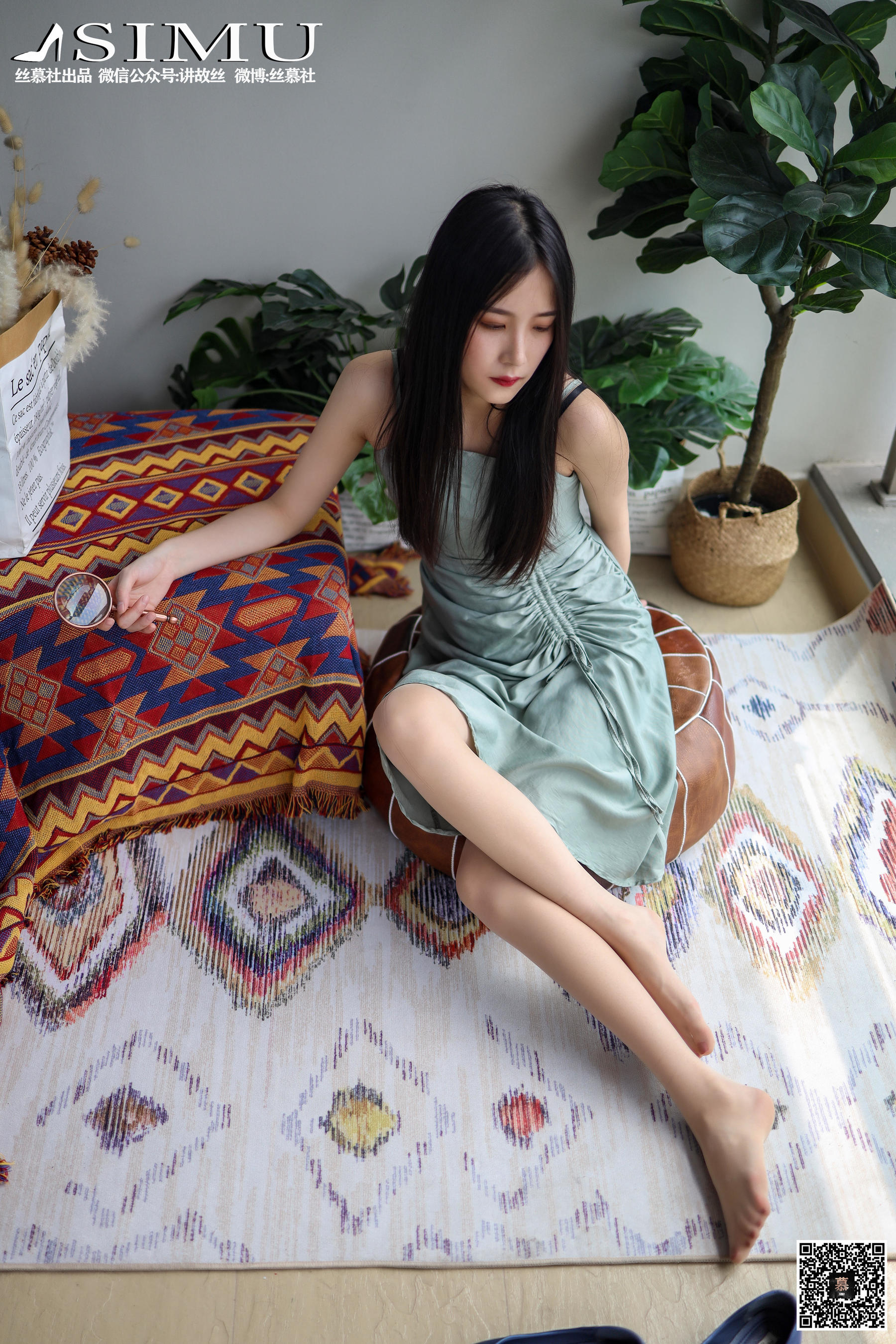 [丝慕] 特写集TX024 熙熙 《阳台玩丝的熙熙》_第4张