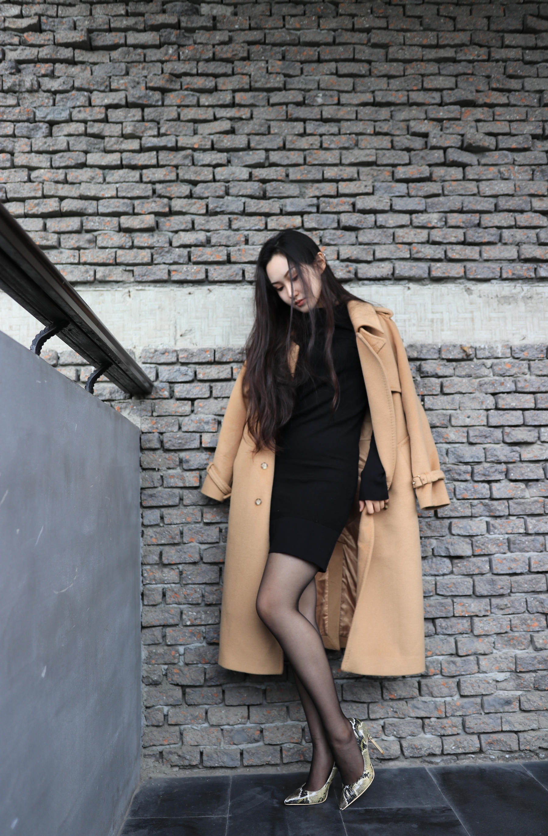 [丝慕] 第019期 伊主管 《和你有个秘密 丝密》_第1张