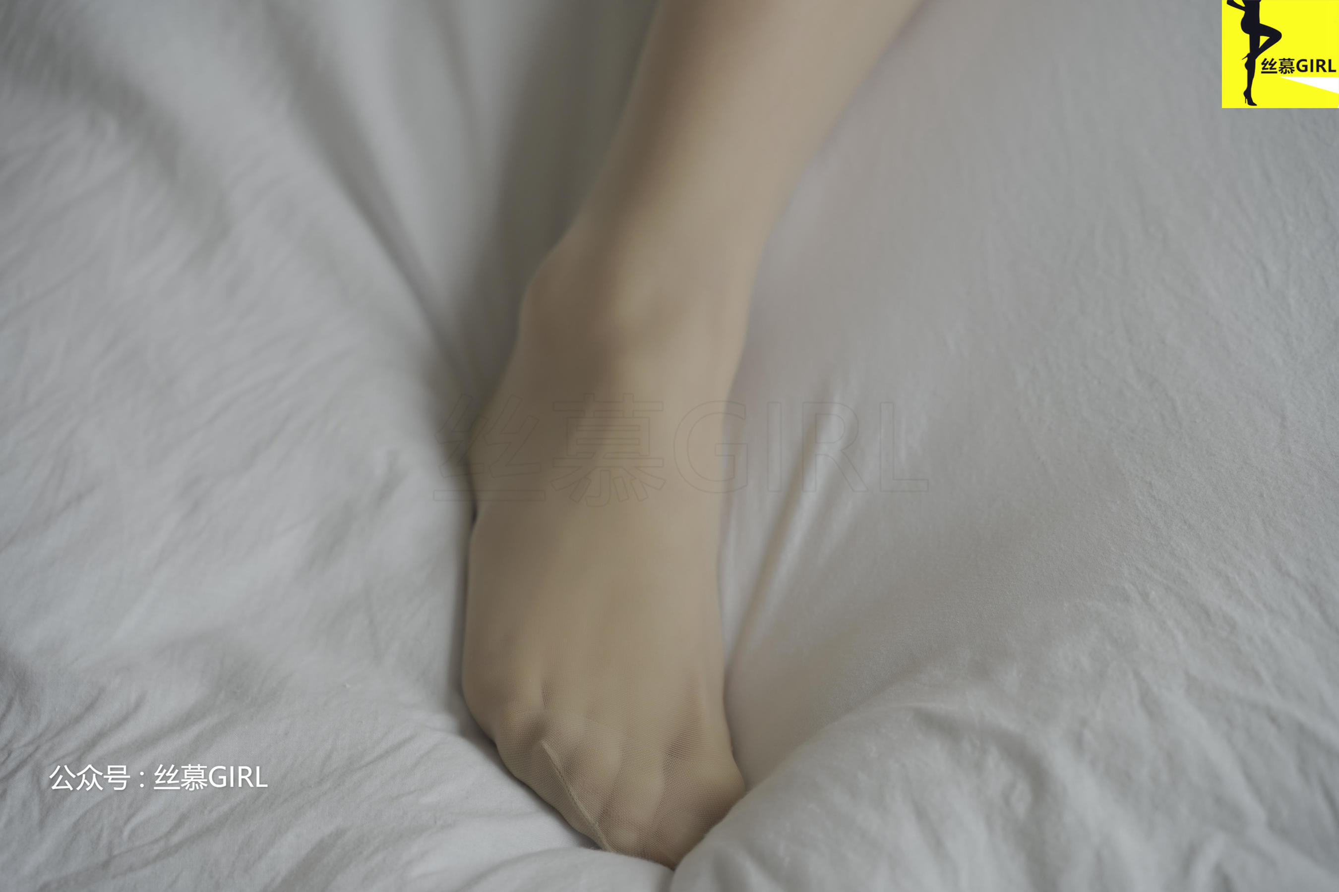 [丝慕] 第026期 静静&Miya 《白里黑还是黑里白》_第3张