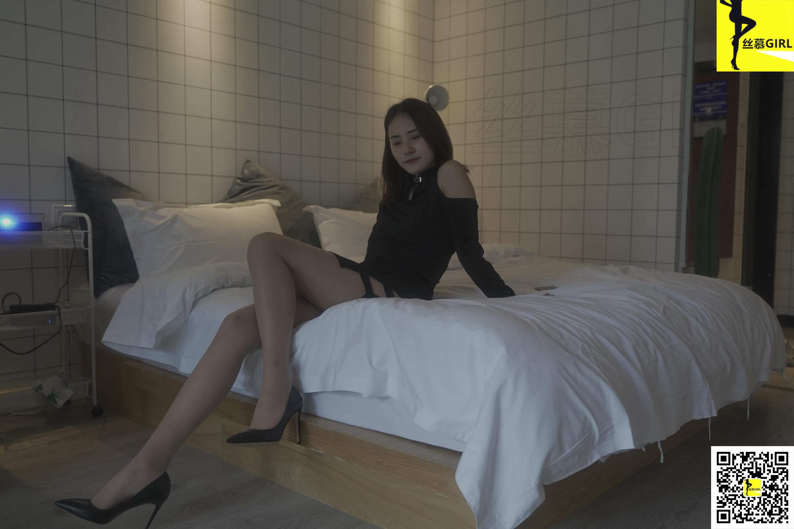 [丝慕] 第053期 婷伊 《初见》_第3张