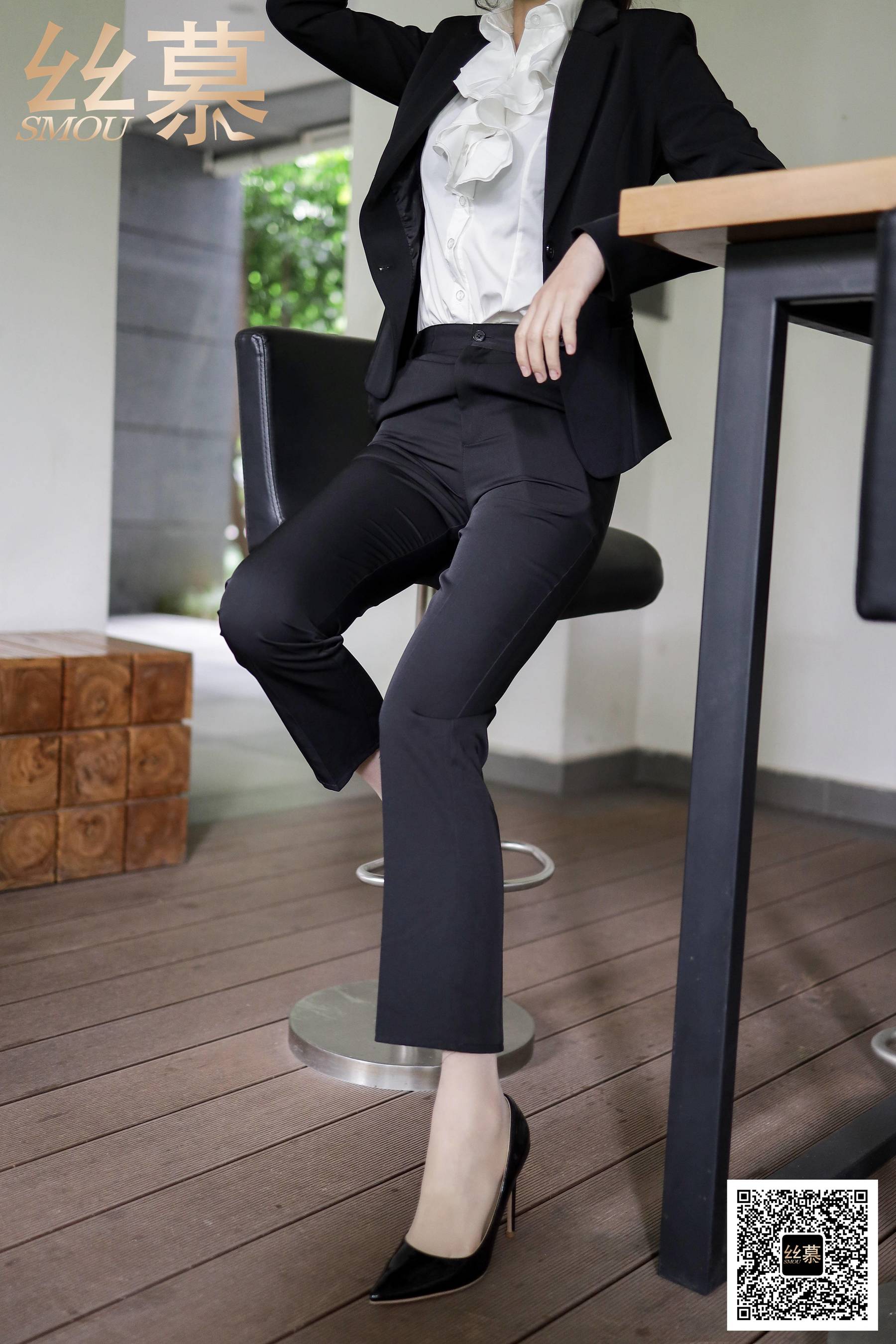[丝慕SMOU] 特定集TX083 颖儿 《OL裤里丝》_第4张