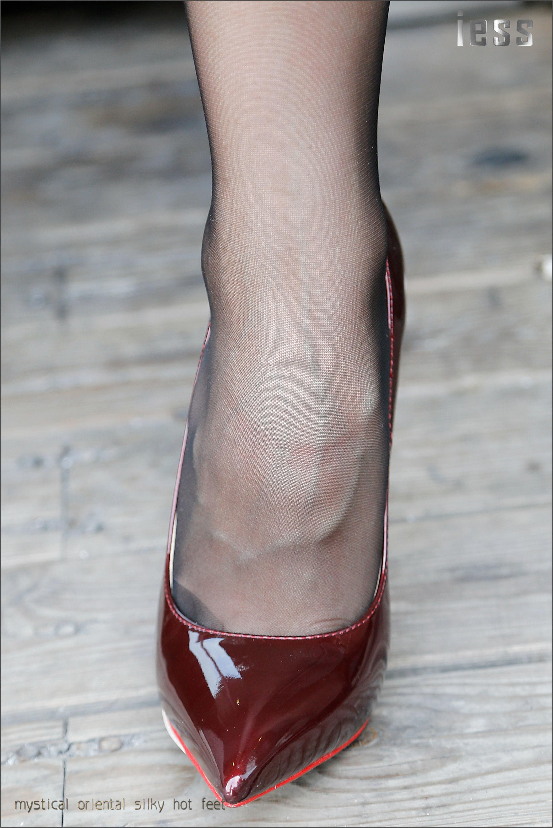 丝足便当022 SASA 《嘿~黑丝》[IESS异思趣向]_第3张