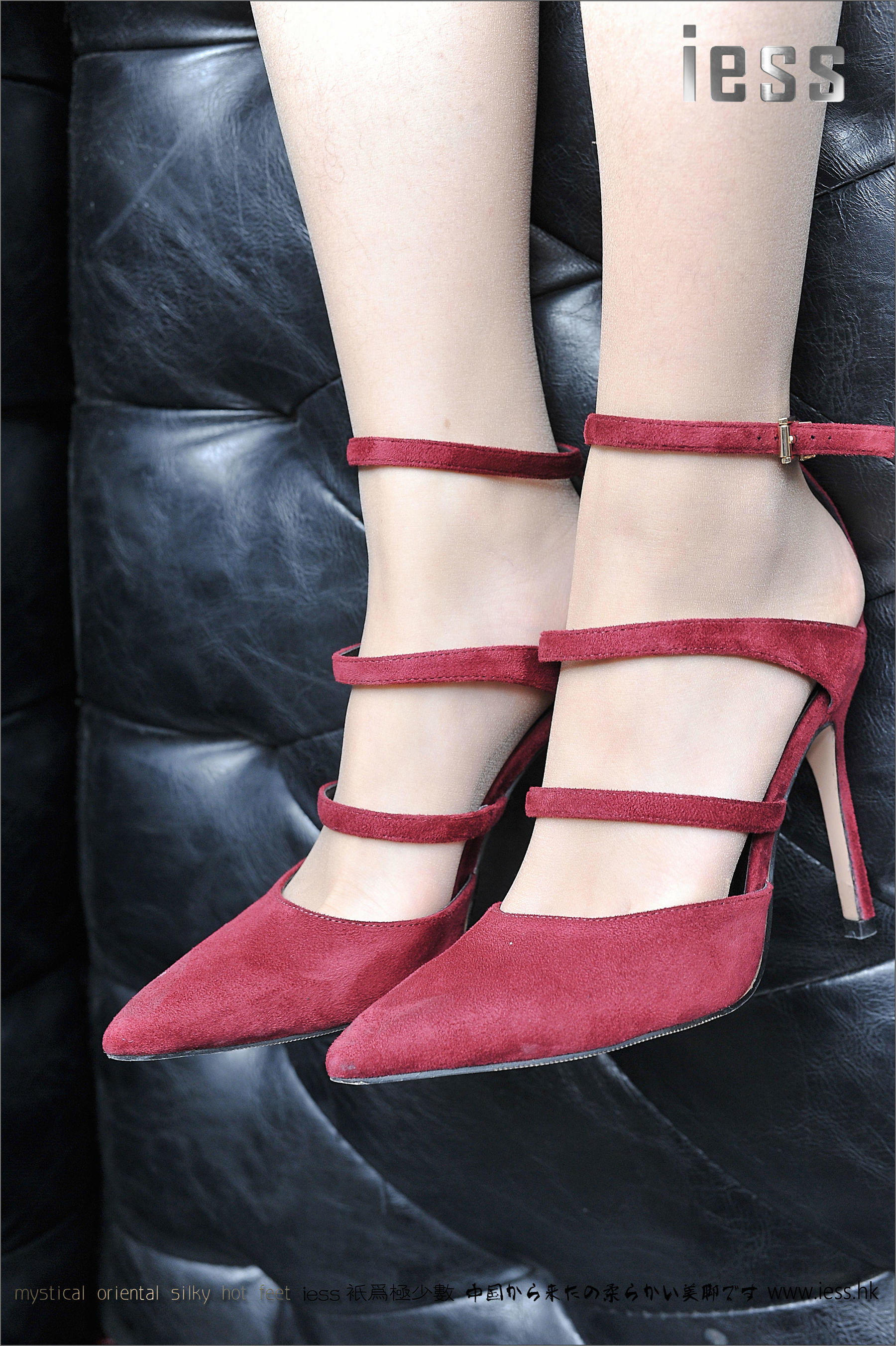 丝足便当038 小夕 《天上人间1-小夕丝足》[IESS异思趣向]_第4张