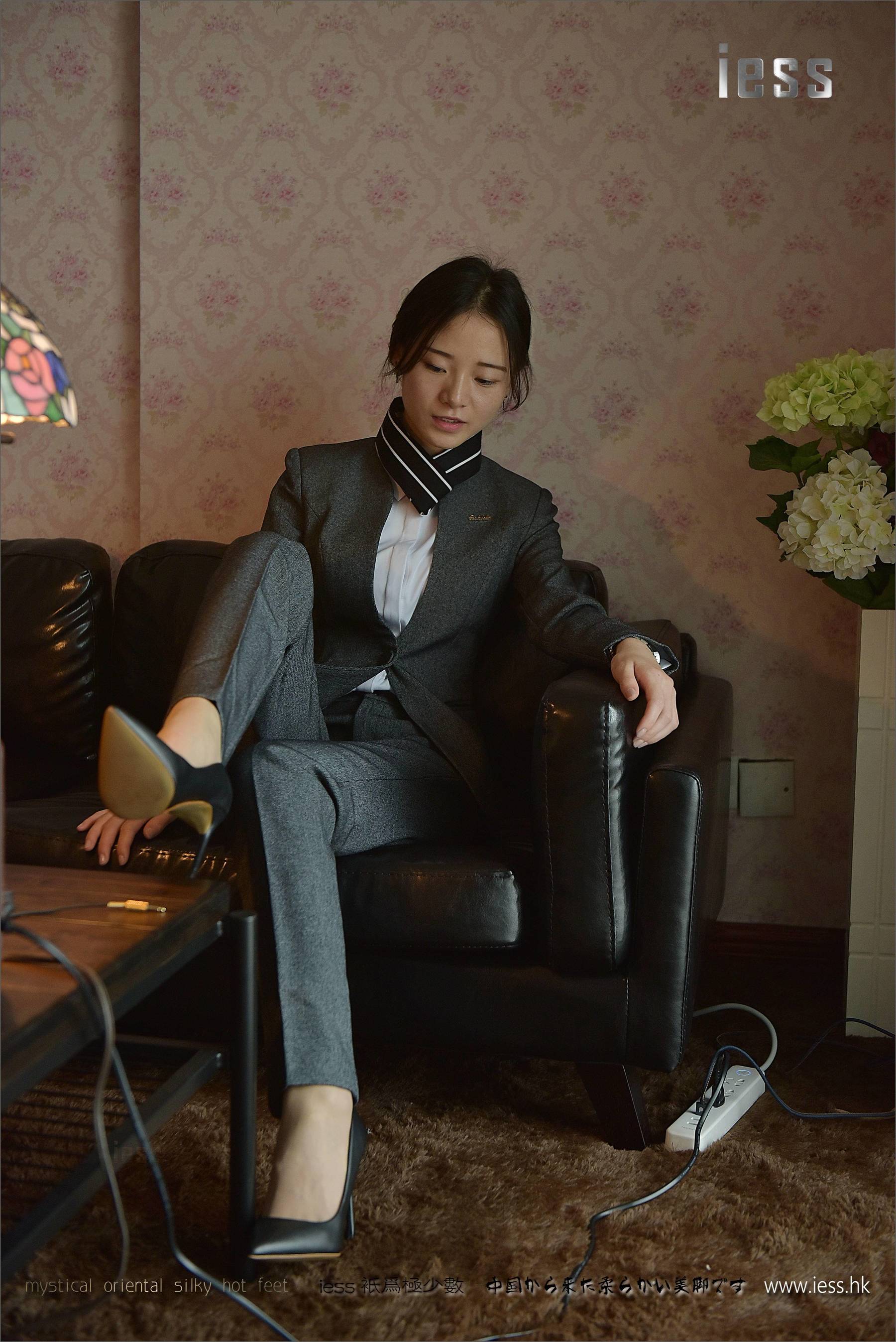 丝足便当114 小六 《小六的长裤短丝》[IESS异思趣向]_第5张