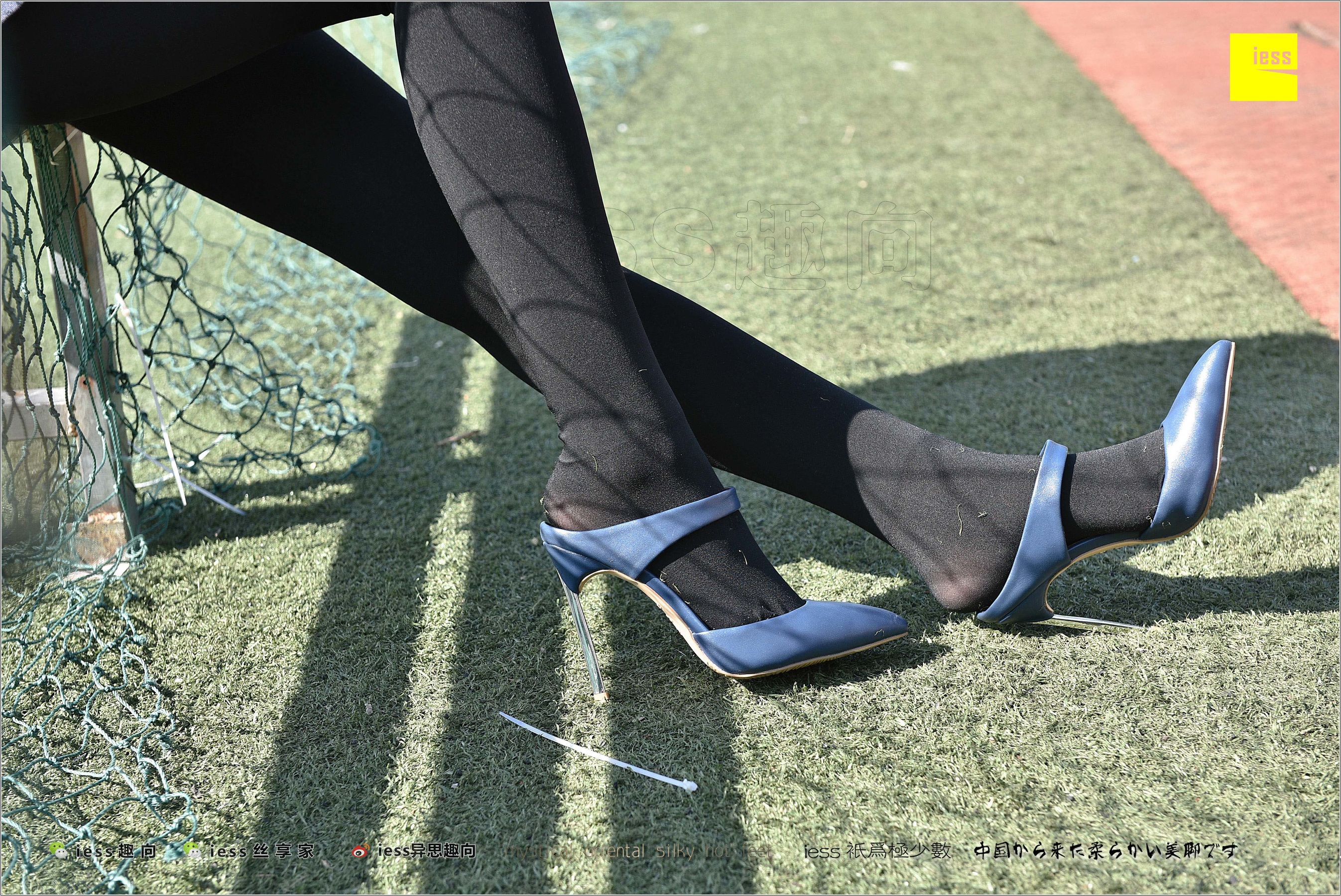 丝足便当182 静静 《厚黑丝的“透肉”诱惑》[IESS异思趣向]_第4张