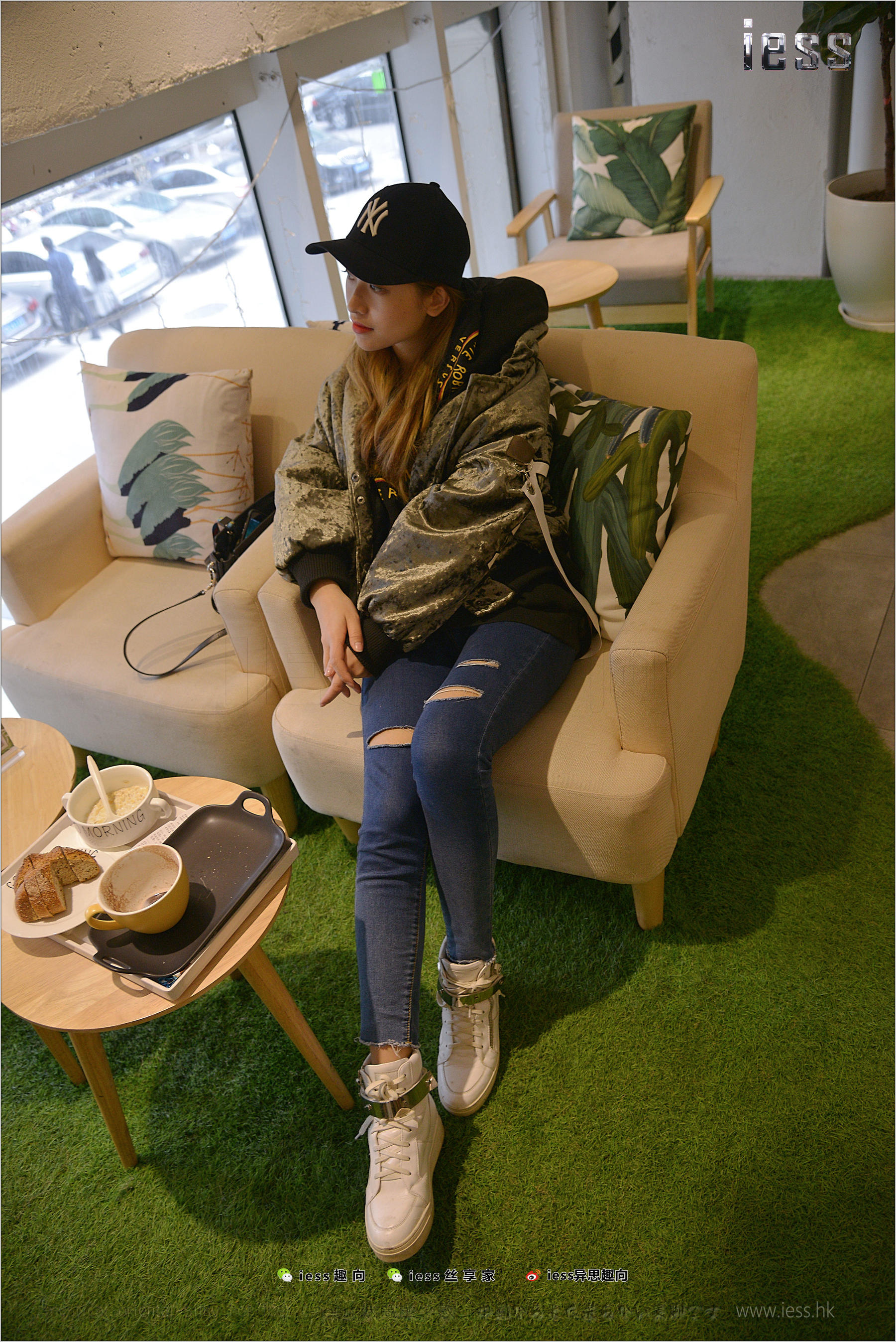 小捷《爱的双重奏①》[异思趣向IESS] 丝足便当194_第4张