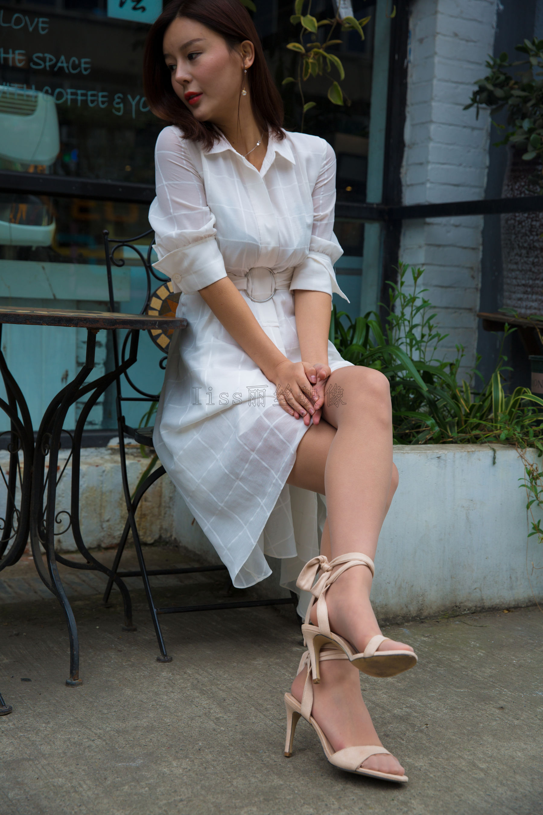 [丽丝映像GIRLISS]  凉冰冬日裙下的ROSI_第2张