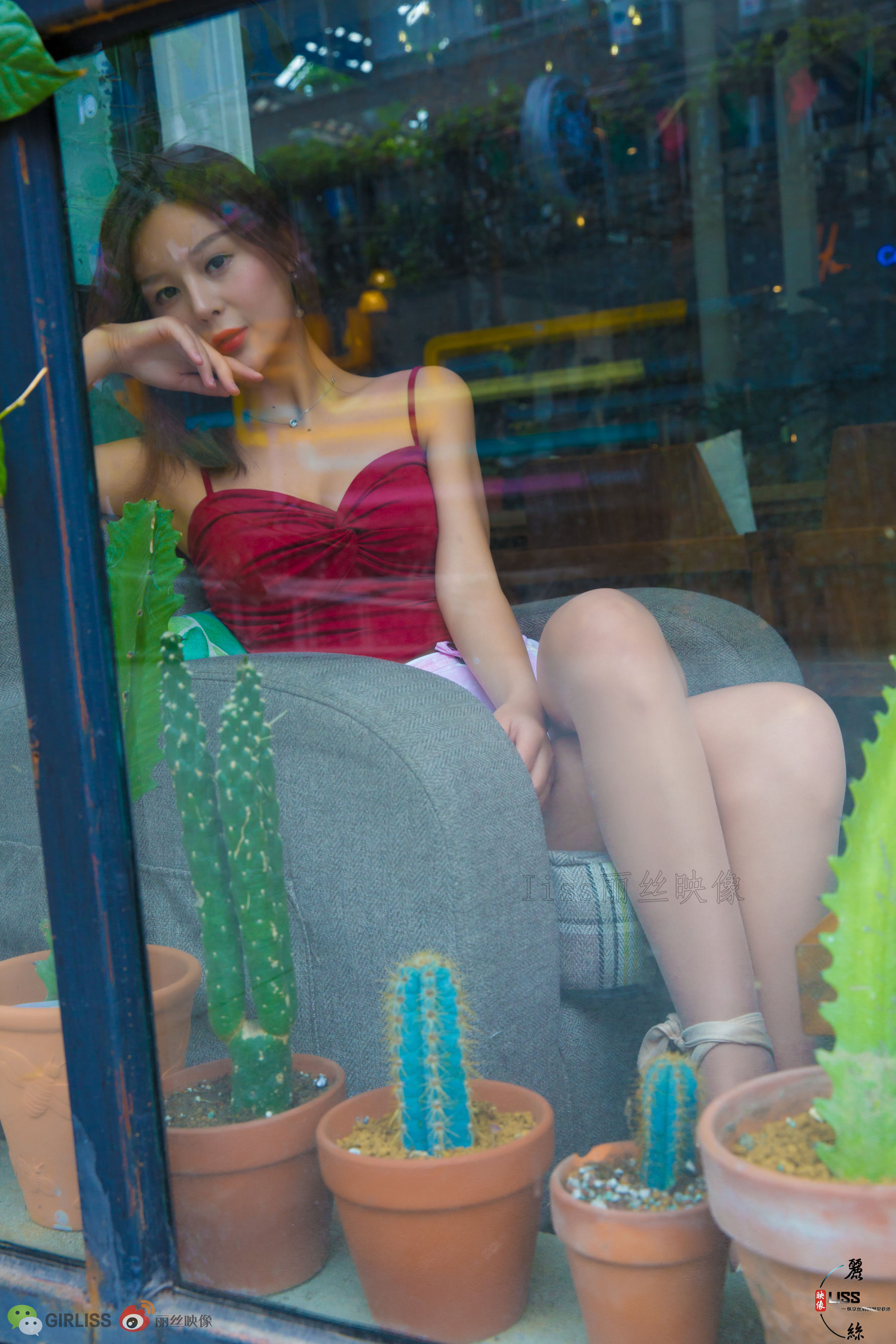 [丽丝映像GIRLISS]  梁冰的红螺旋与肉丝_第3张