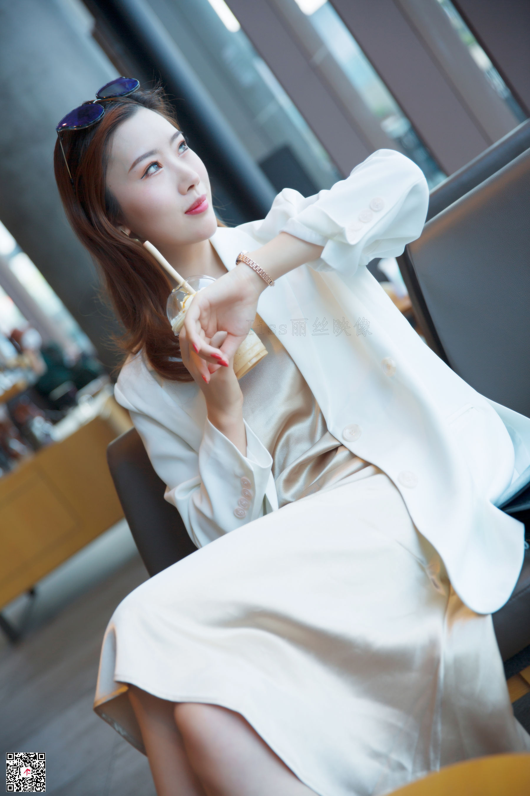 [丽丝映像GIRLISS]  对白领同事的非分之想_第4张