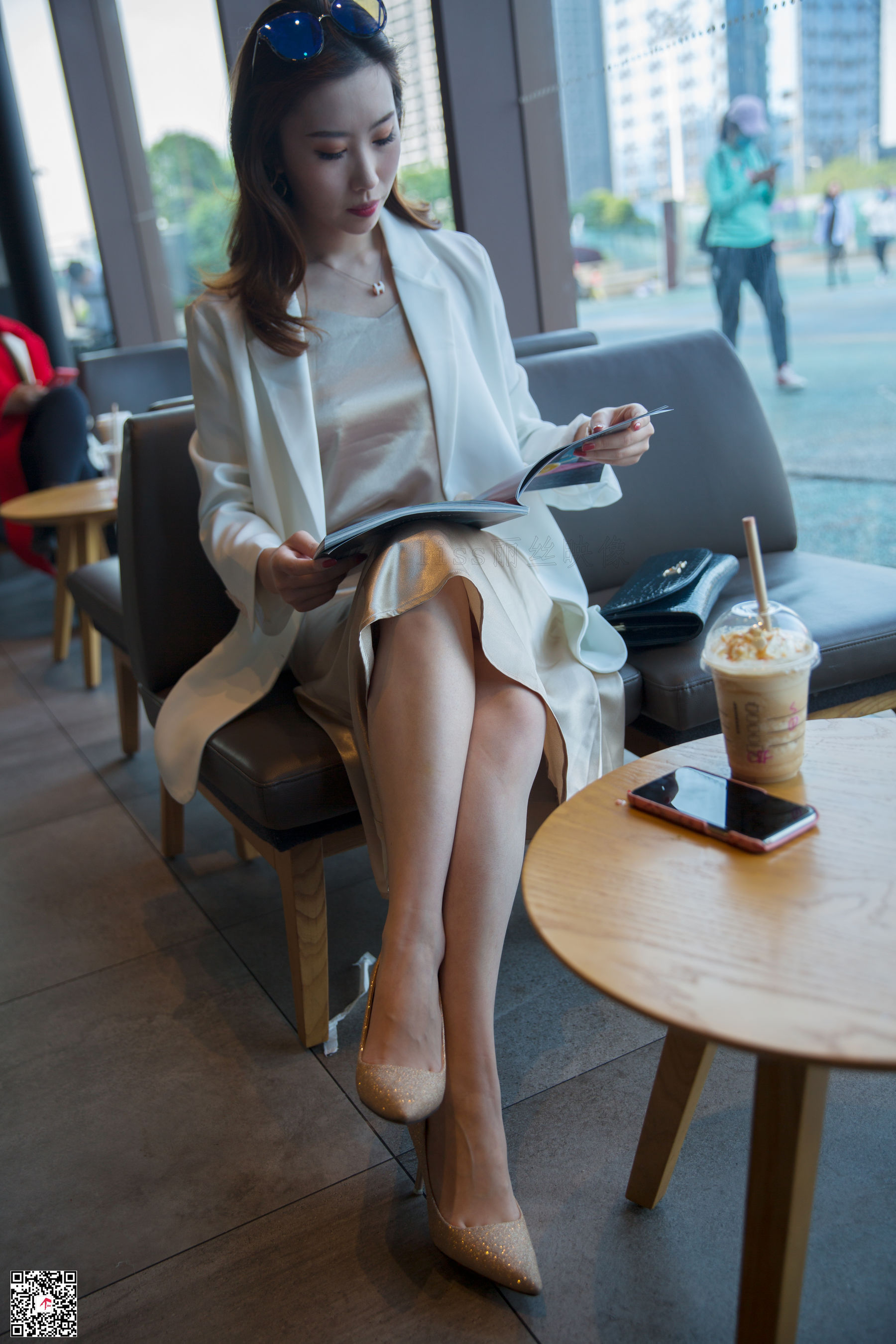 [丽丝映像GIRLISS]  对白领同事的非分之想_第5张