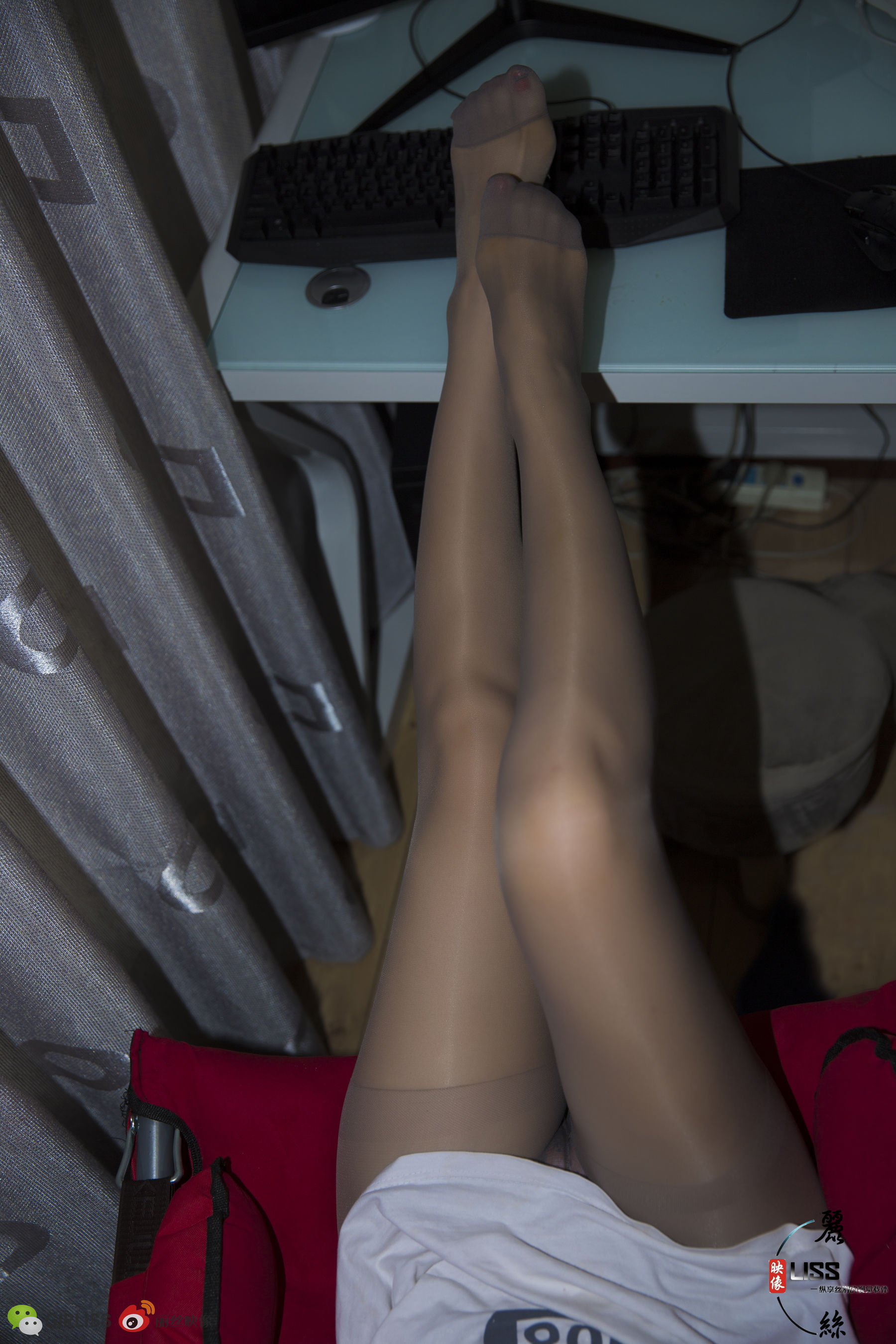 [丽丝映像GIRLISS] - 室内灰丝_第1张