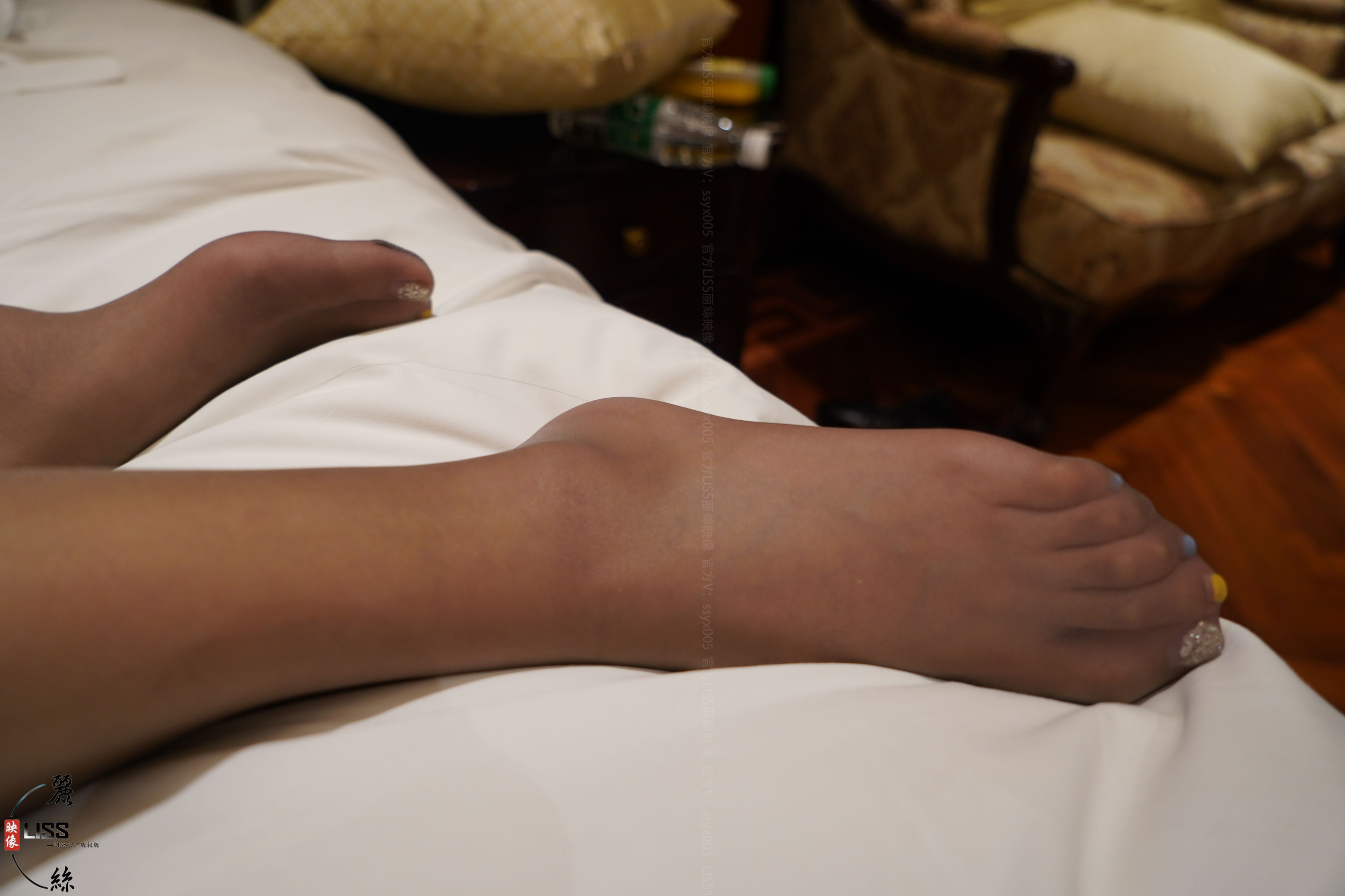 GIRLISS丽丝映像甄选 - 难眠的粉韵_第3张