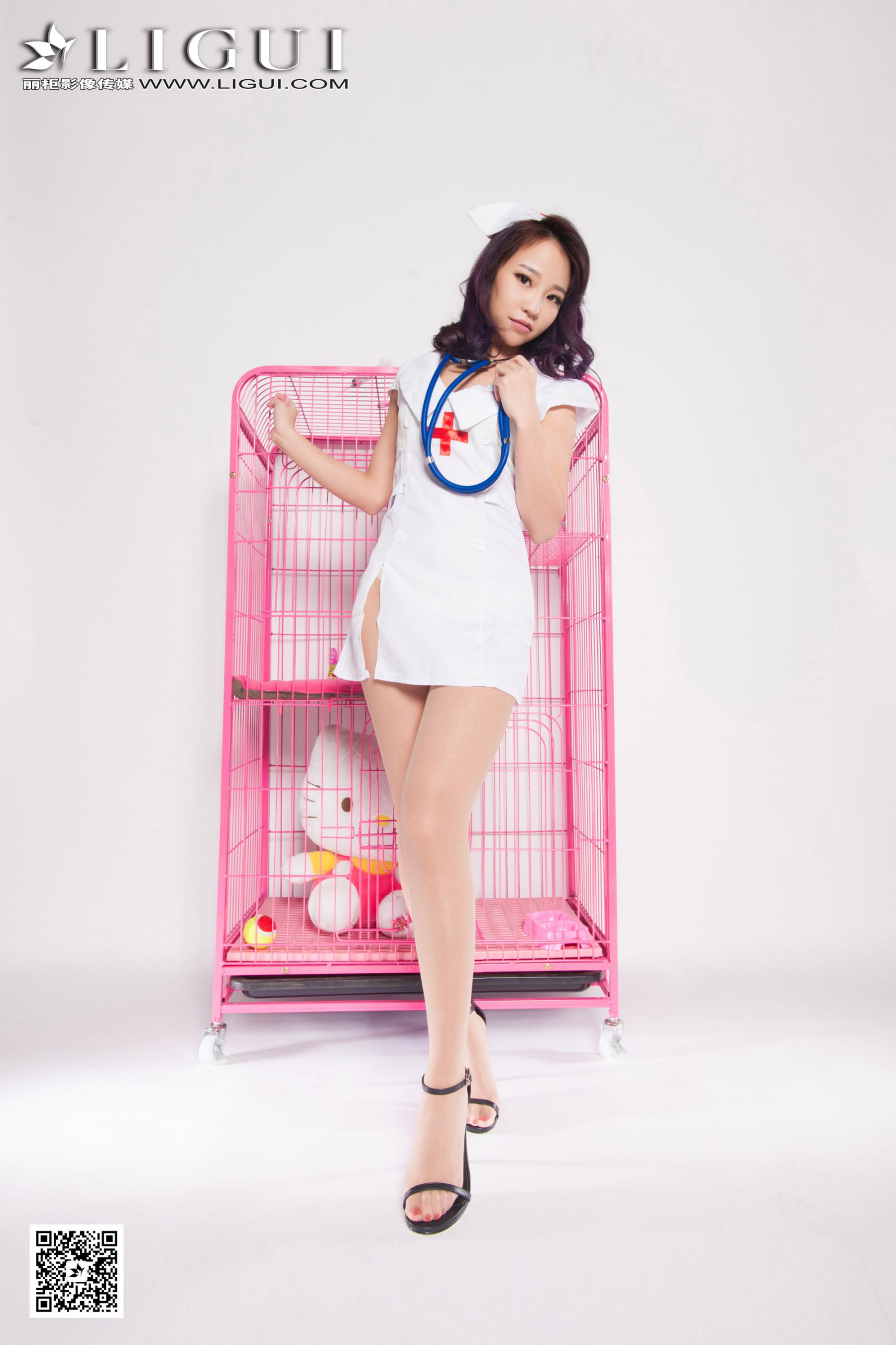 Model ALAN《护士高跟丝足》上下全集 [丽柜LiGui] 美腿玉足写真图片_第4张