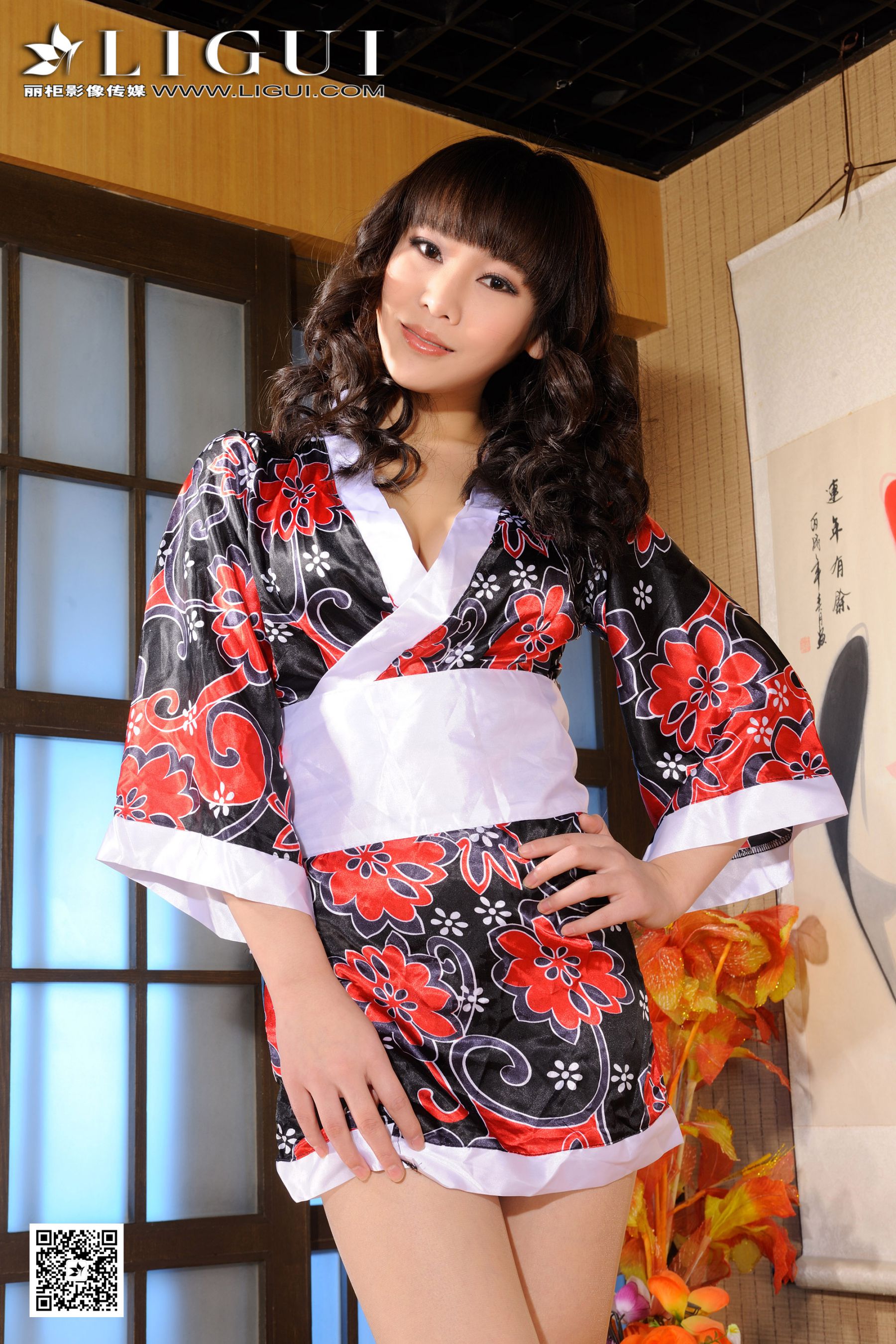 Model 文静《和服美腿丝足》上中下全集 [丽柜] 丝袜美足_第1张