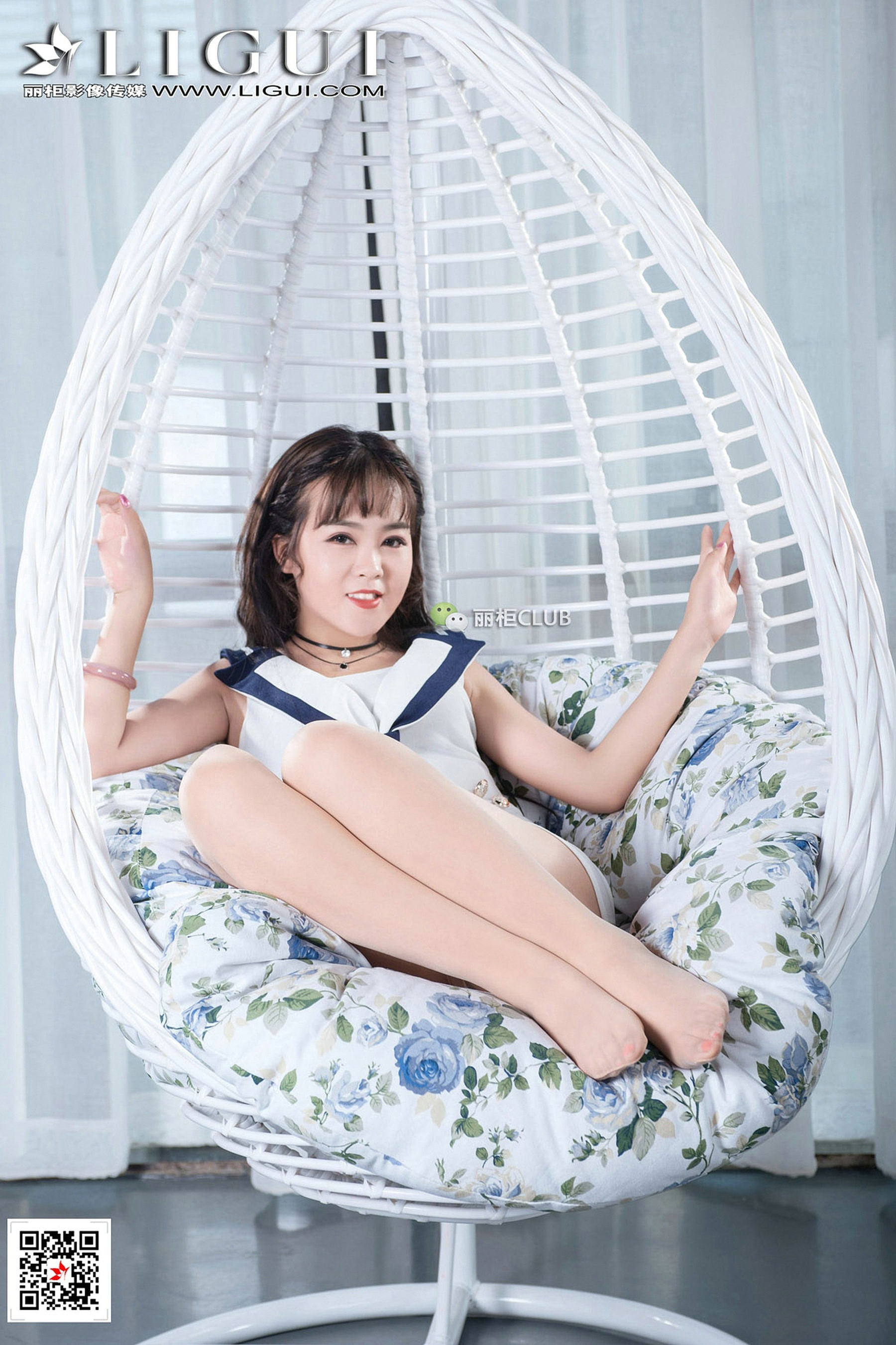 Model 刘悦《摇篮椅丝足美腿》 [丽柜Ligui]_第2张