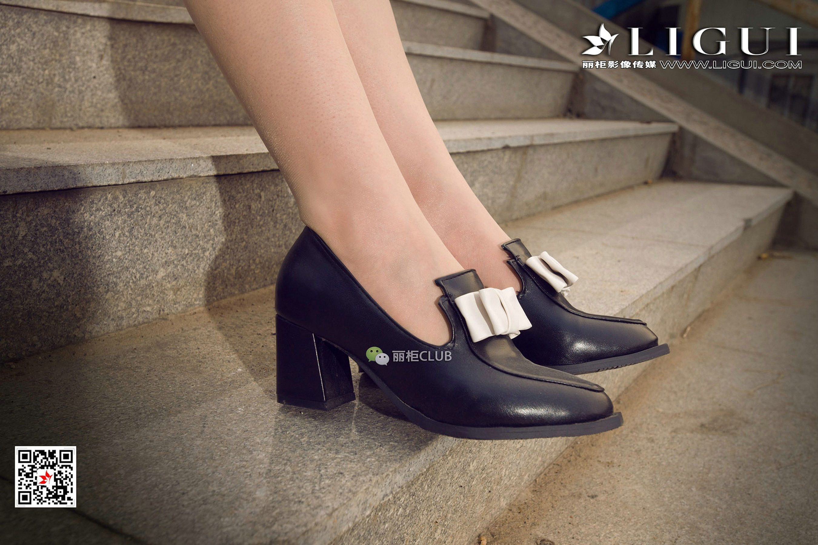 Model 允儿《连衣裙街拍美腿丝足》 [丽柜Ligui]_第3张