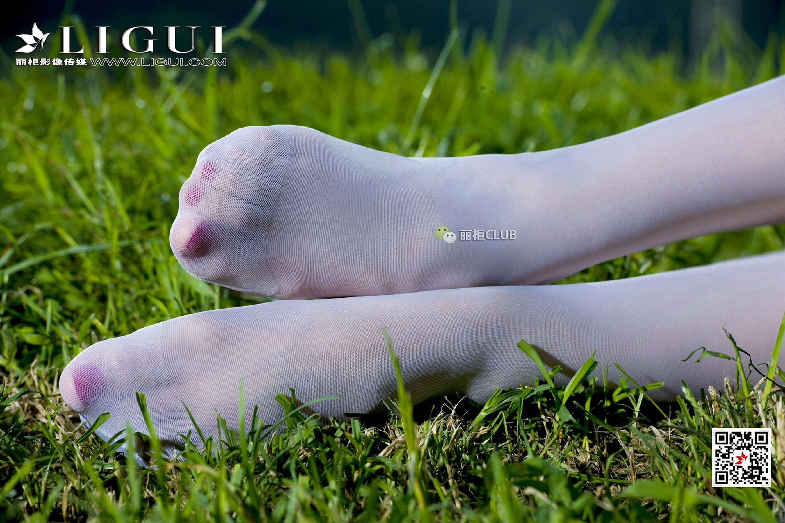 Model 雪儿《夜空白丝》 [丽柜Ligui]_第3张