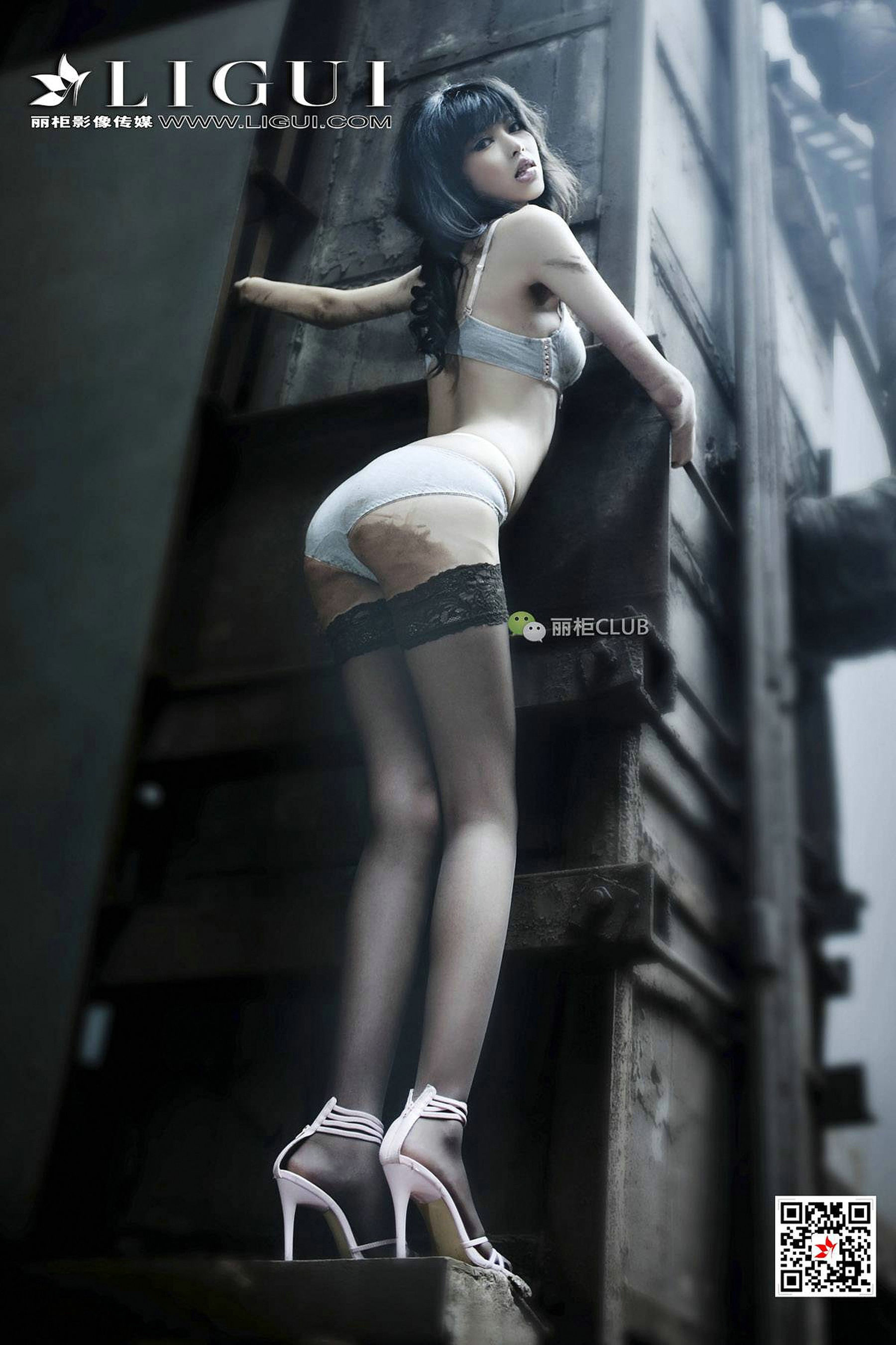 腿模孟露《黑丝人像摄影》 [丽柜Ligui]_第2张