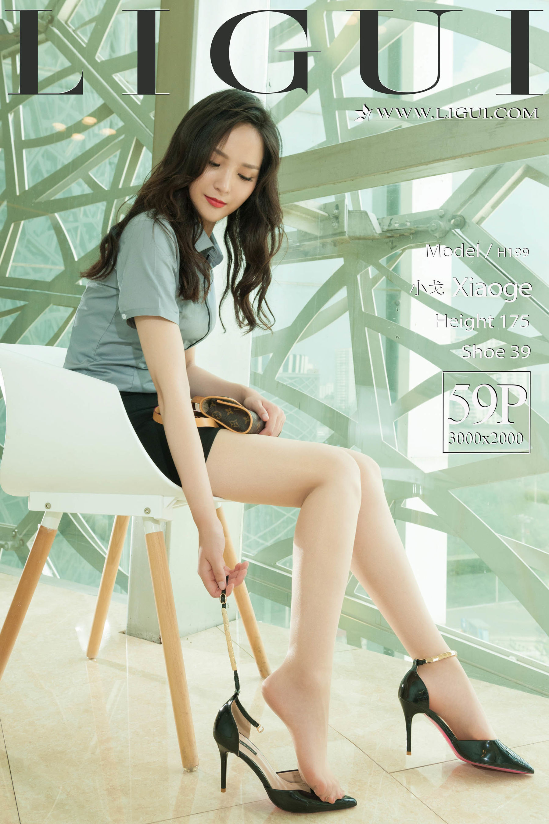 [丽柜Liguil] 网络丽人 2018.10.08 小戈_第1张