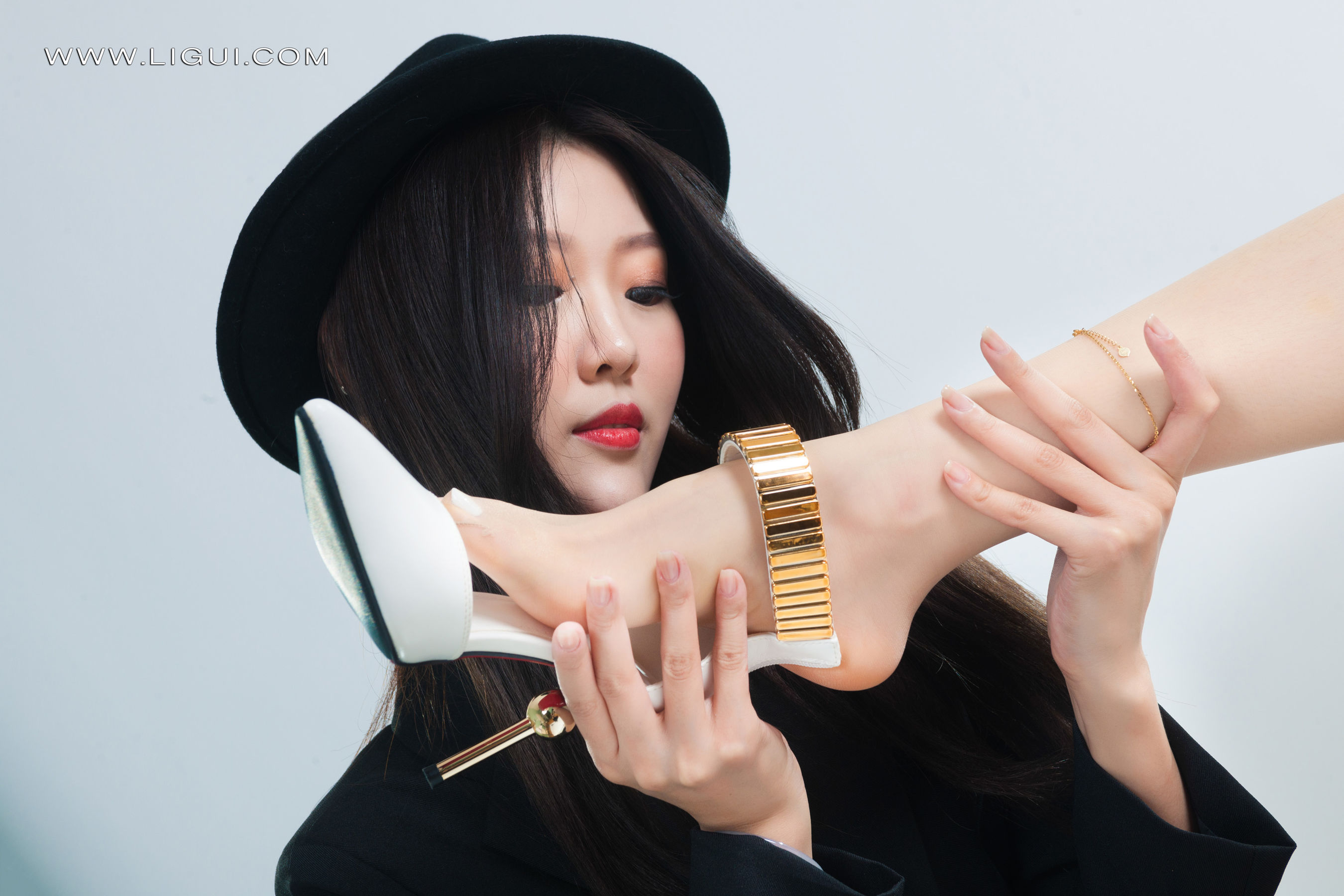 [丽柜Ligui]  甜甜&钟情 双生花-情人之吻_第4张