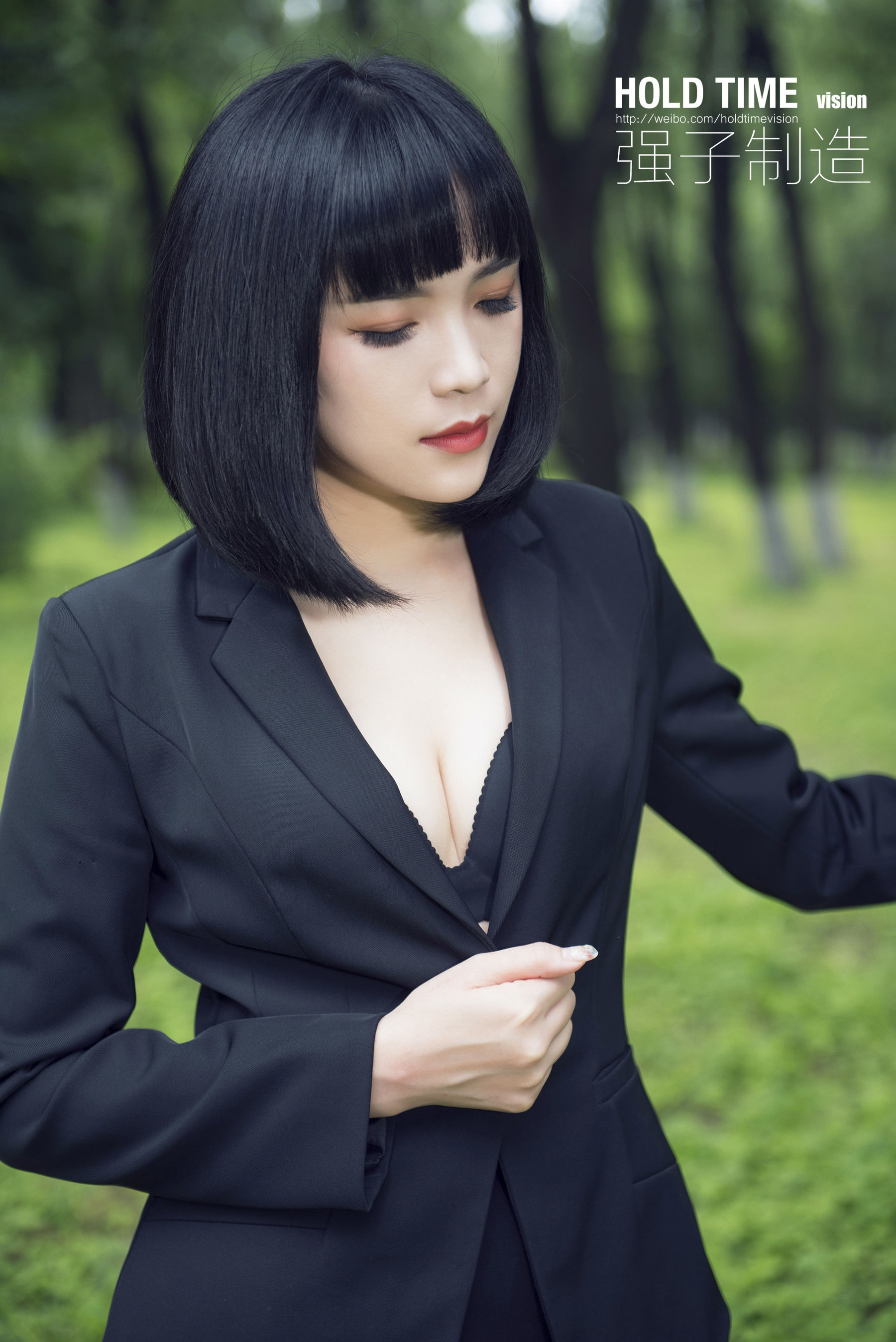 [丽柜Ligui]  玉儿 紧缚-密林深处_第2张