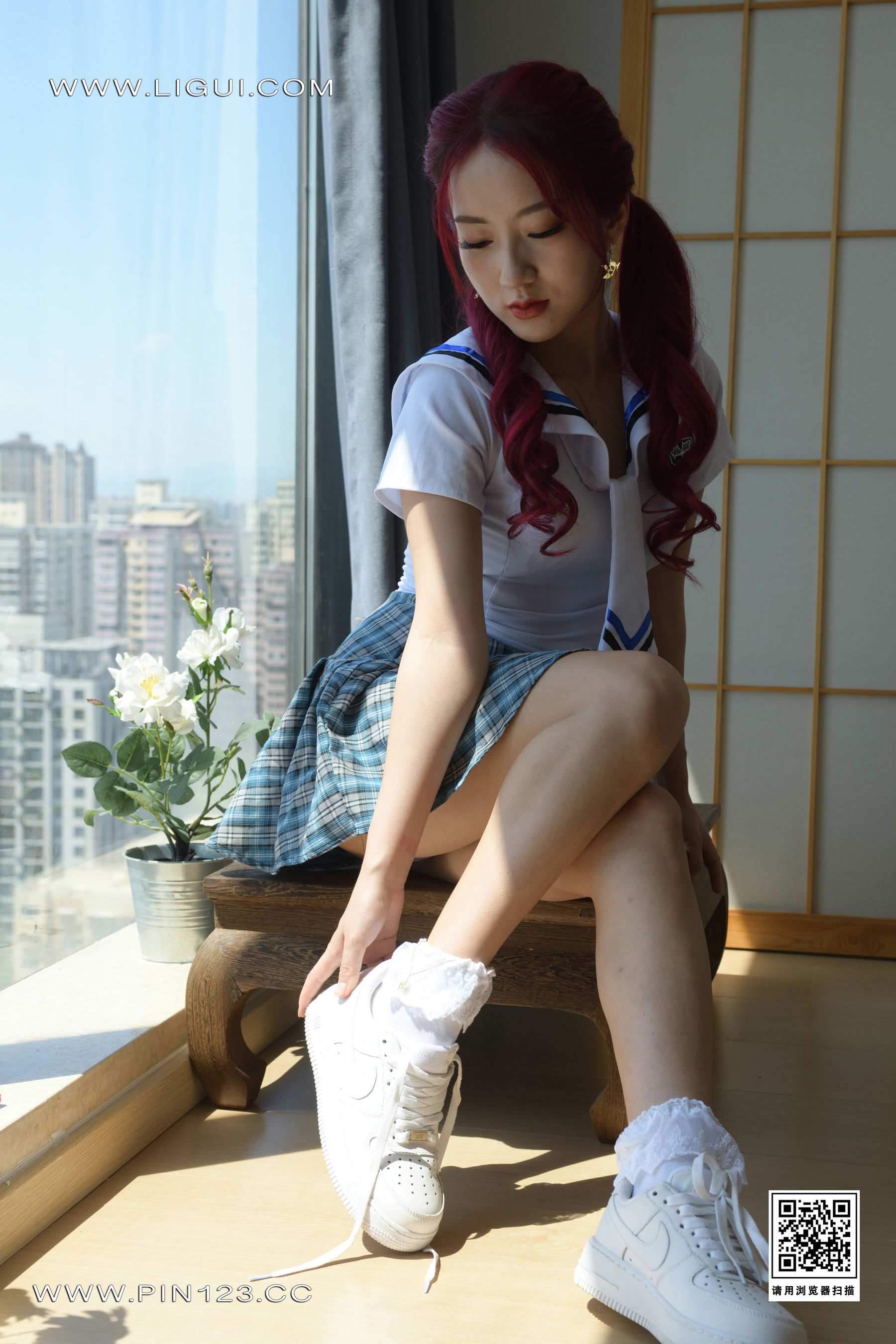 [丽柜Ligui]  汐汐 足下生辉_第1张