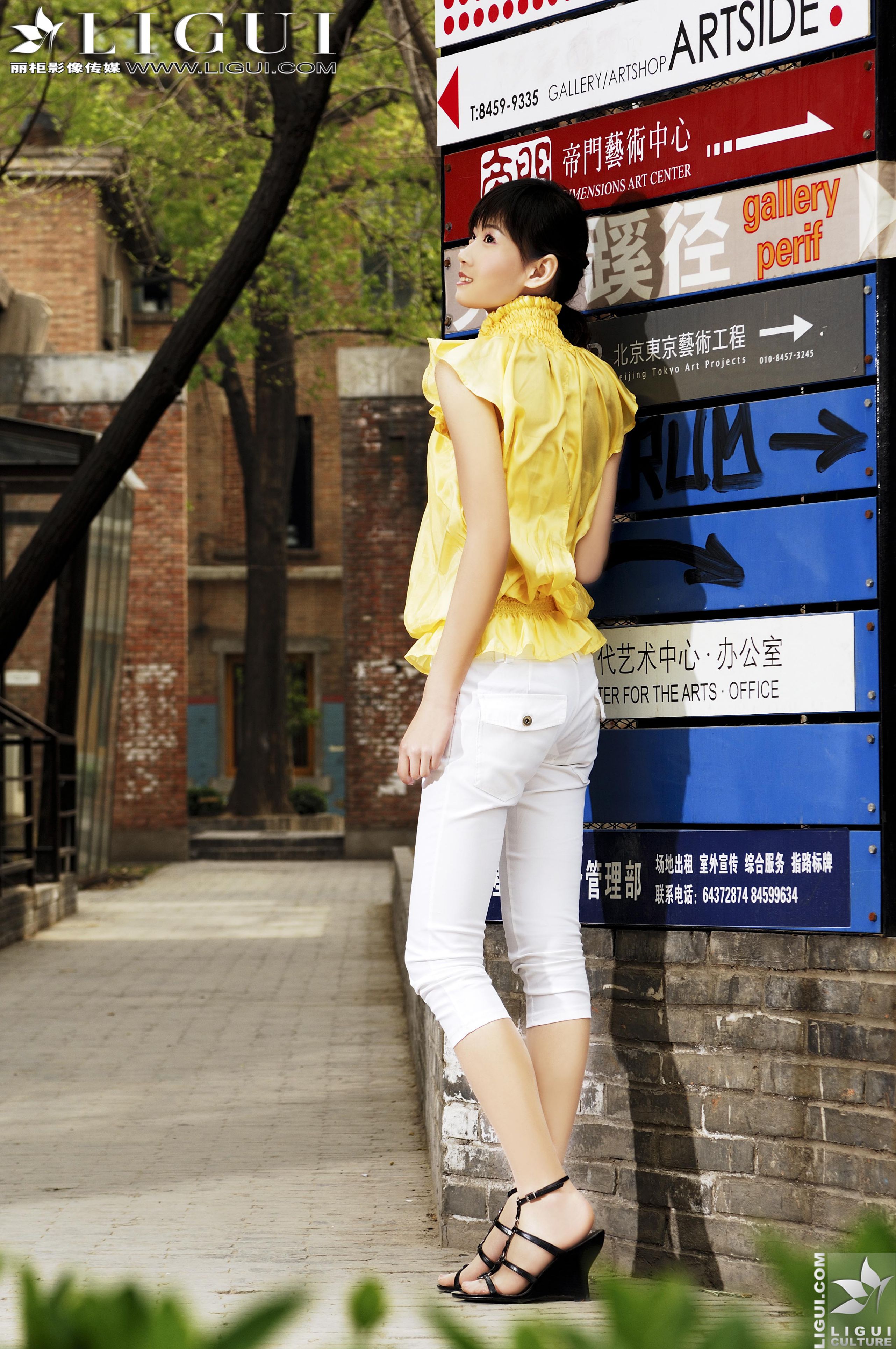 [丽柜贵足LiGui] Model 婷婷《街拍高跟系列》美腿丝足写真图片_第5张