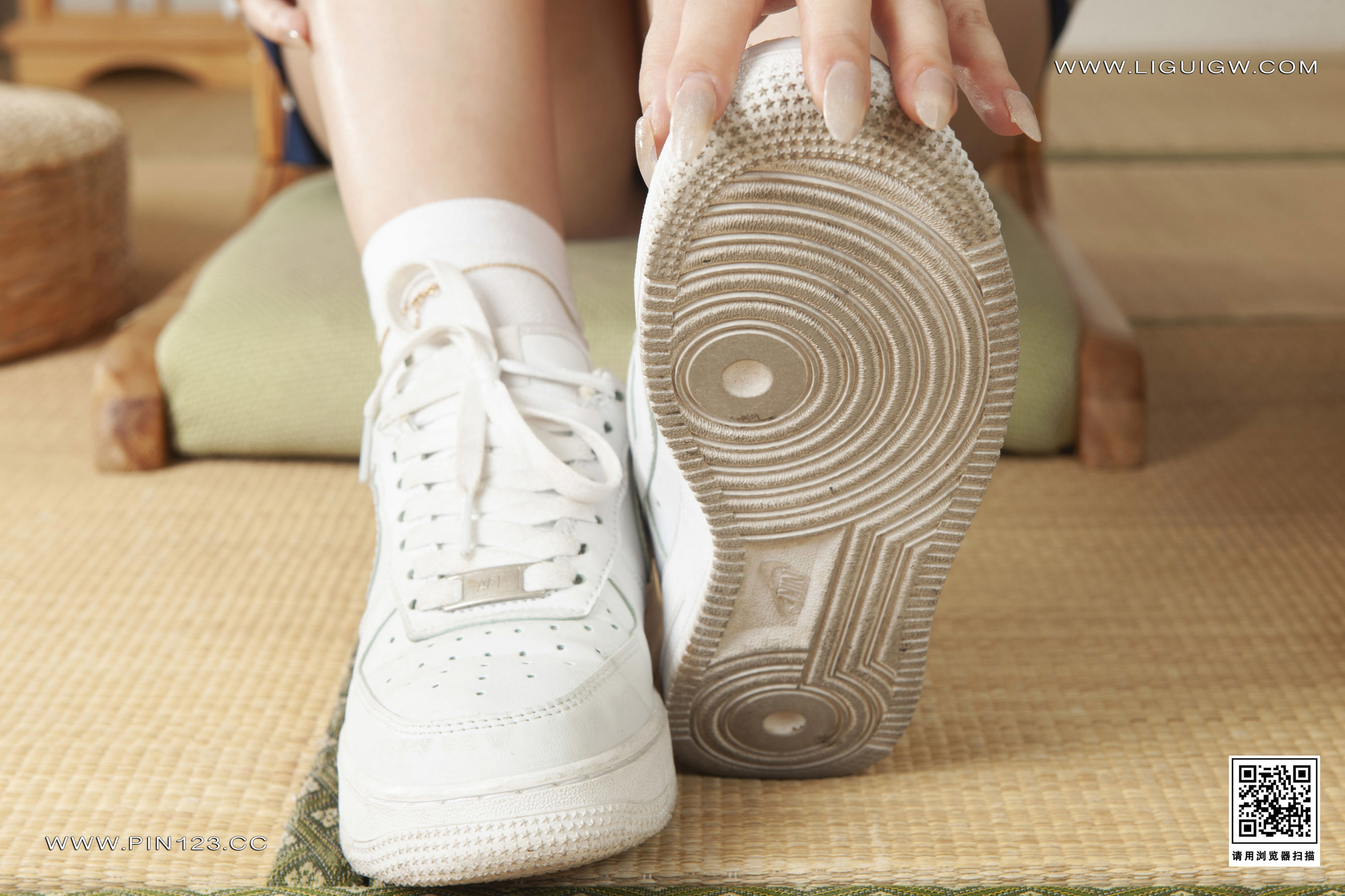 [Ligui丽柜] 2023.11.13 邂逅玉足 柒柒_第4张