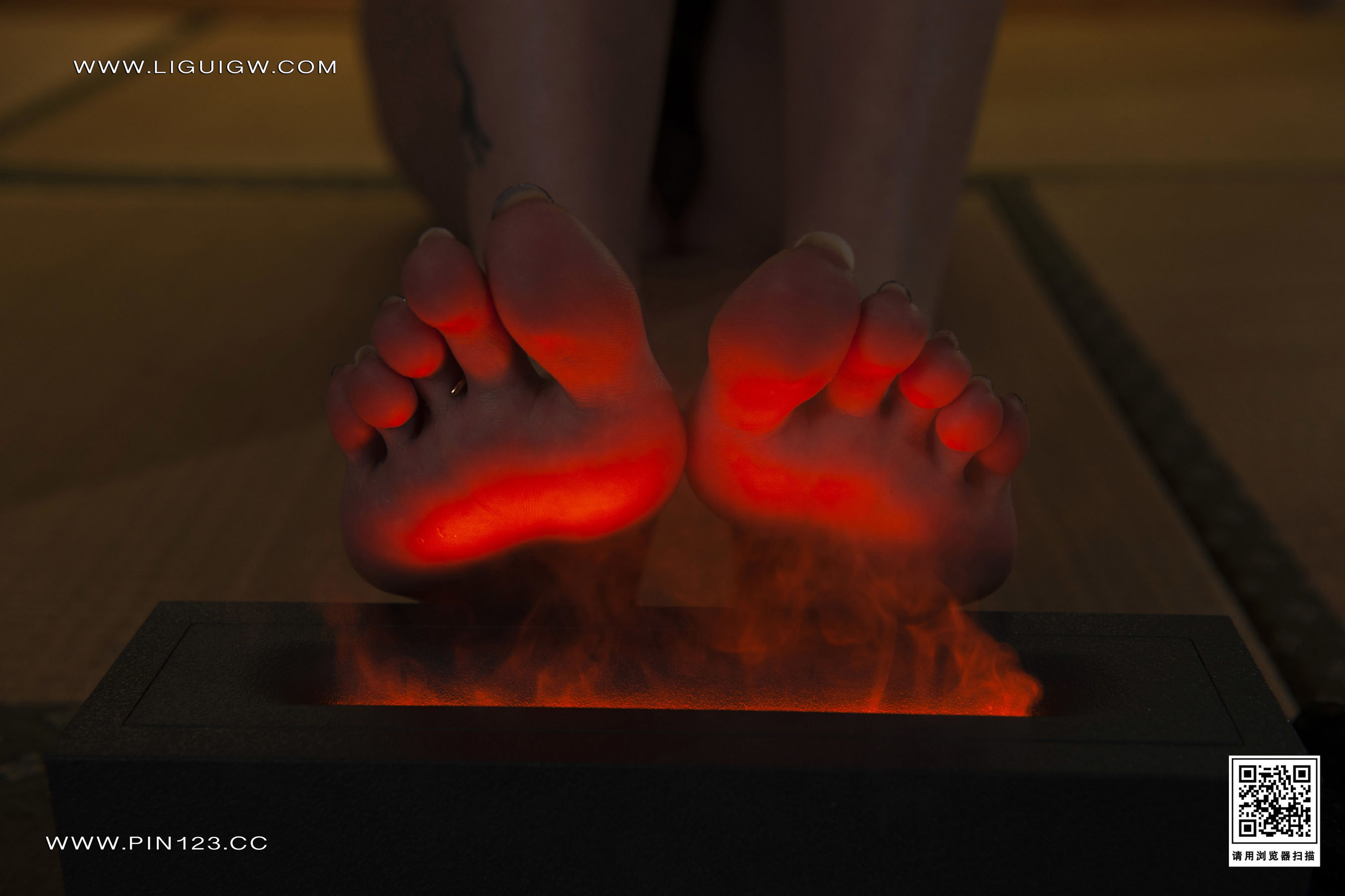 [Ligui丽柜] 2023.11.27 唇享欲足-私人定制 甜甜_第3张