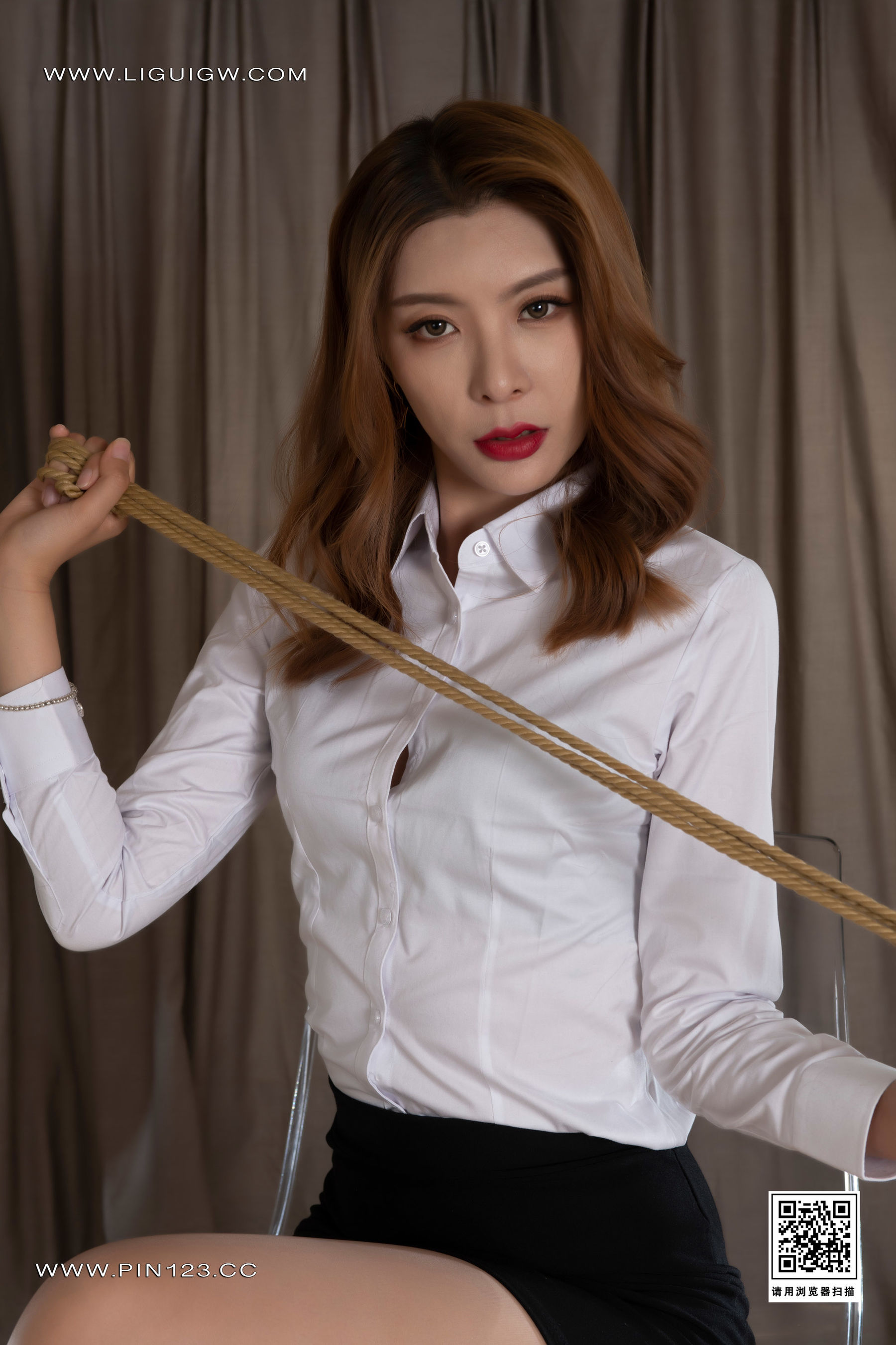 [Ligui丽柜] 2023.12.14 OL紧缚 克拉拉_第1张