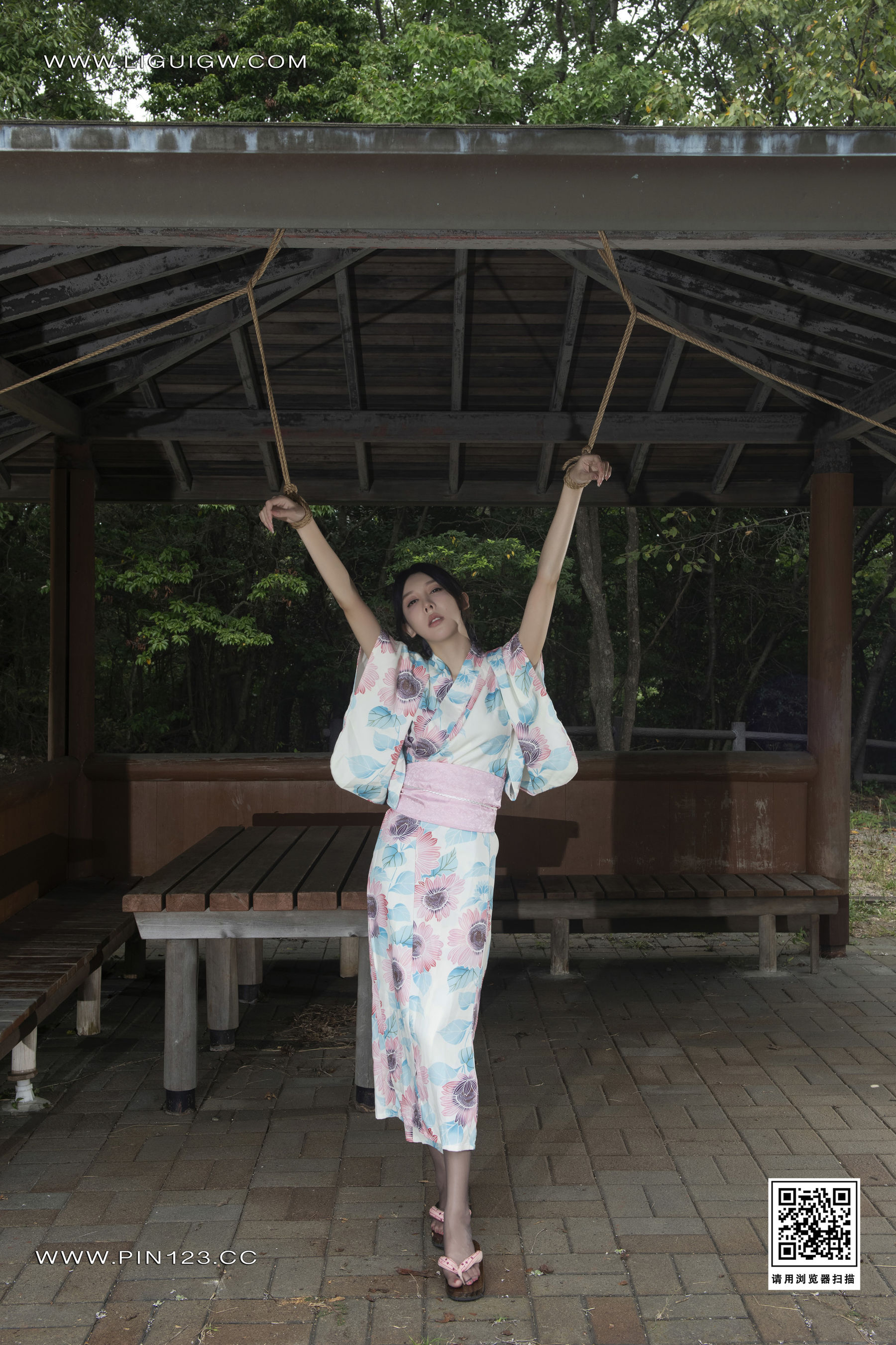 [Ligui丽柜] 2024.11.01 日本旅拍1 兔子 美束版_第1张