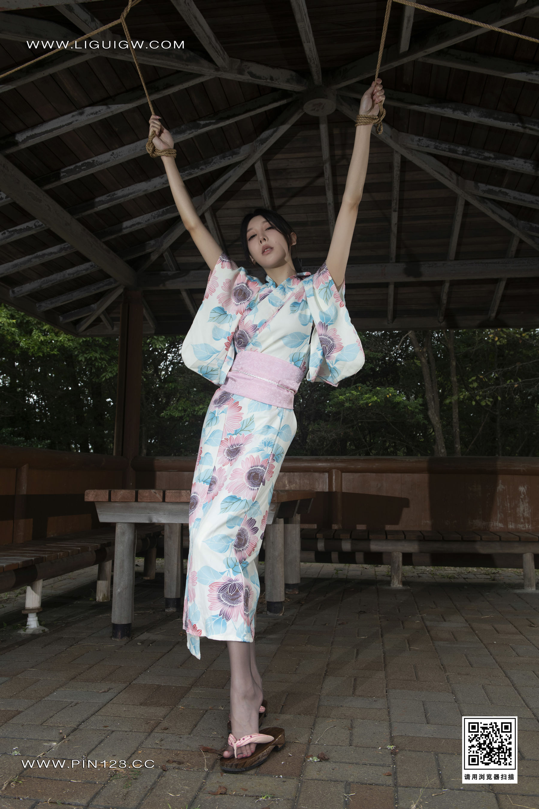 [Ligui丽柜] 2024.11.01 日本旅拍1 兔子 美束版_第2张