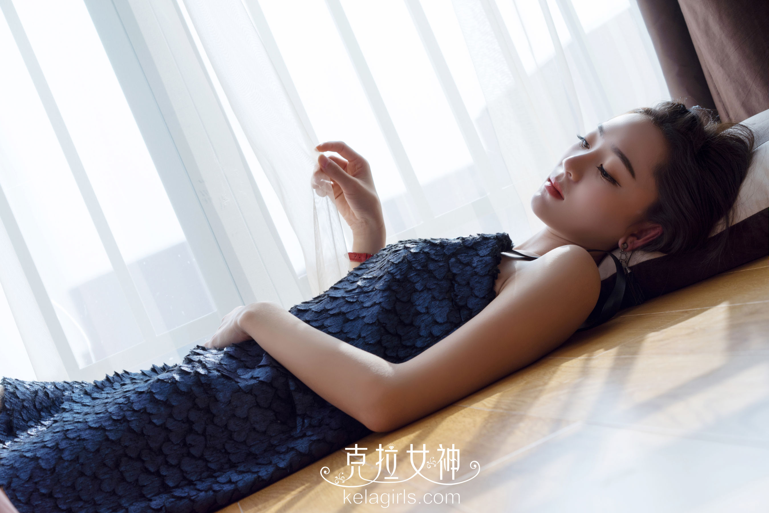 穆雪儿《邂逅蓝人鱼》 [克拉女神]_第2张